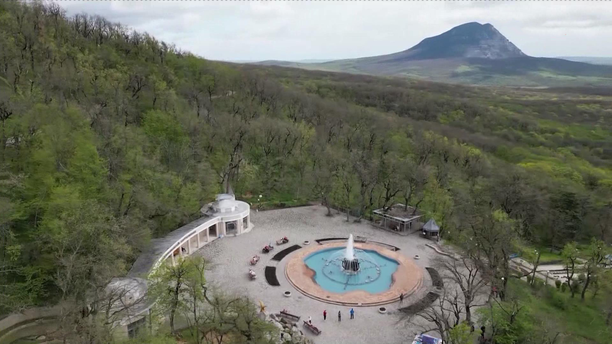Кавказские Минеральные Воды: от механотерапии до "бесстыжих"