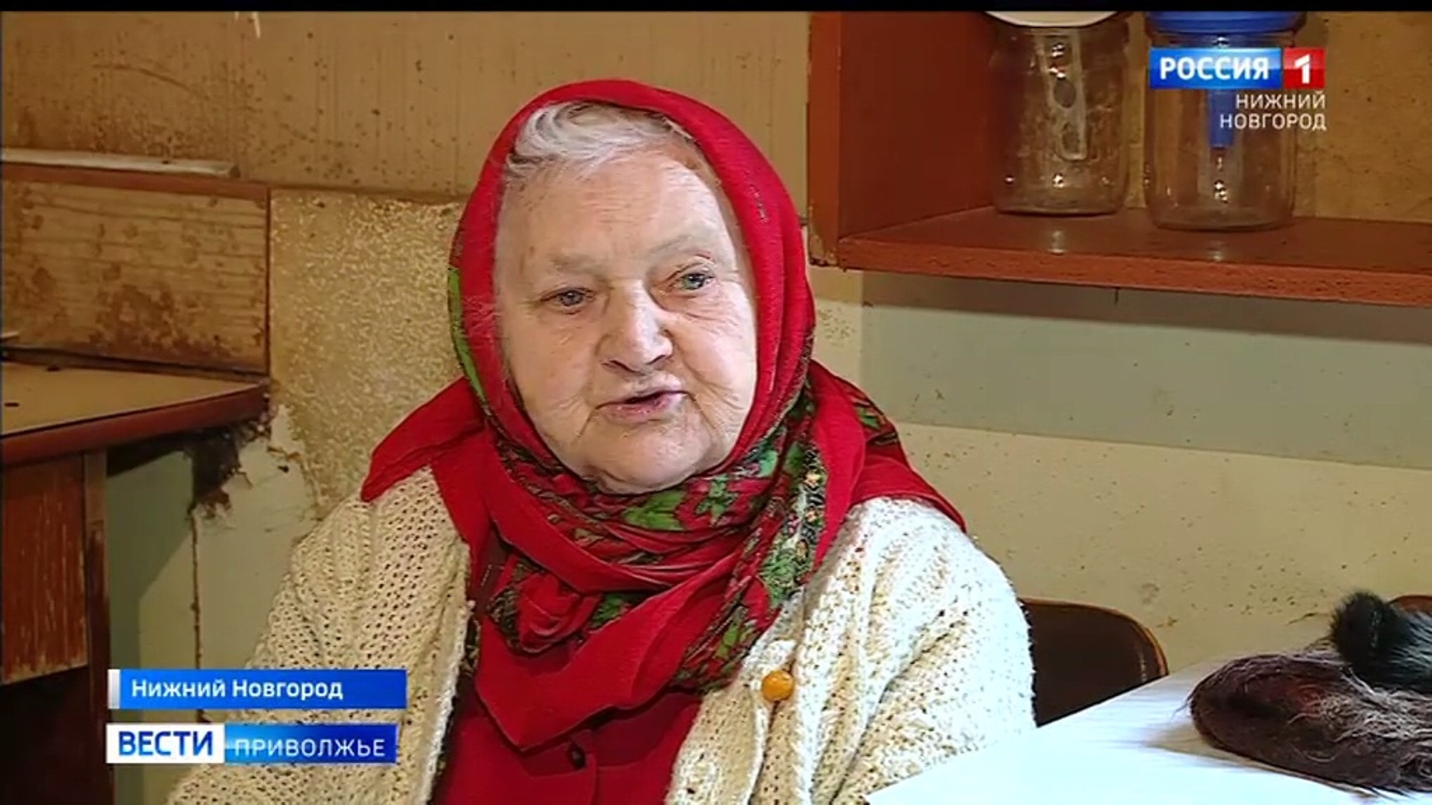 Унижение вместо уважения: 88-летняя ветеран труда в Нижнем Новгороде живет в аварийном доме без воды и тепла