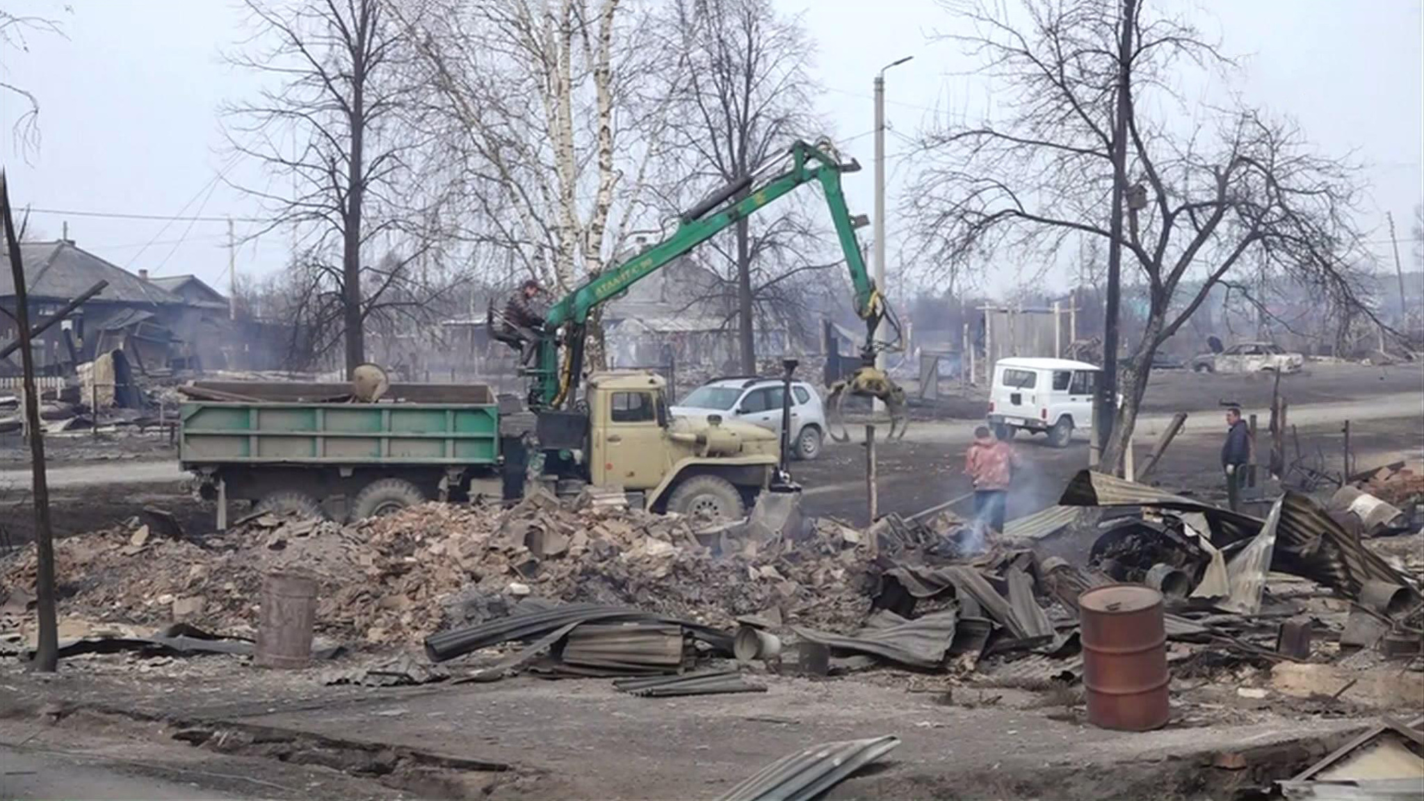 На Урал в район пожаров прибыла опергруппа МЧС