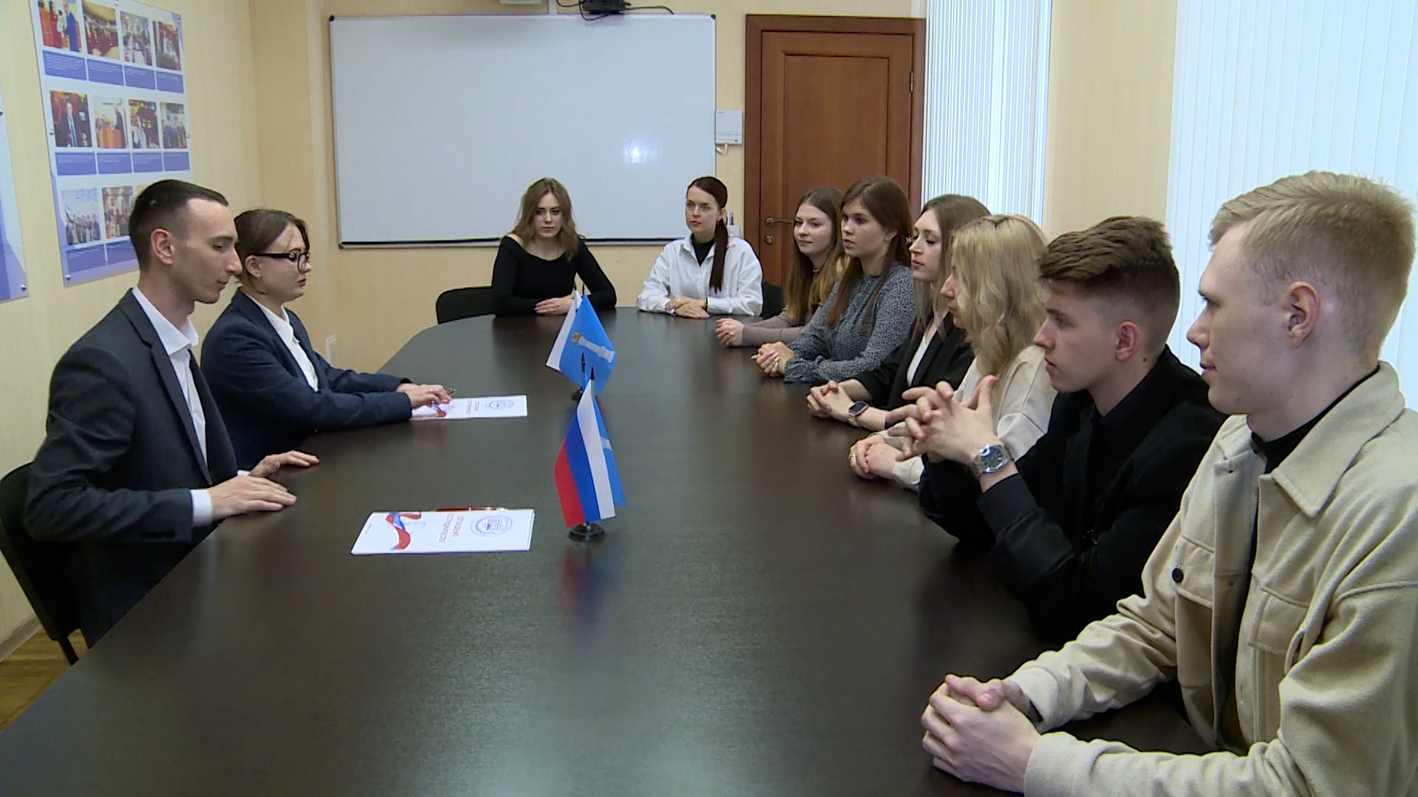 27 апреля – День российского парламентаризма