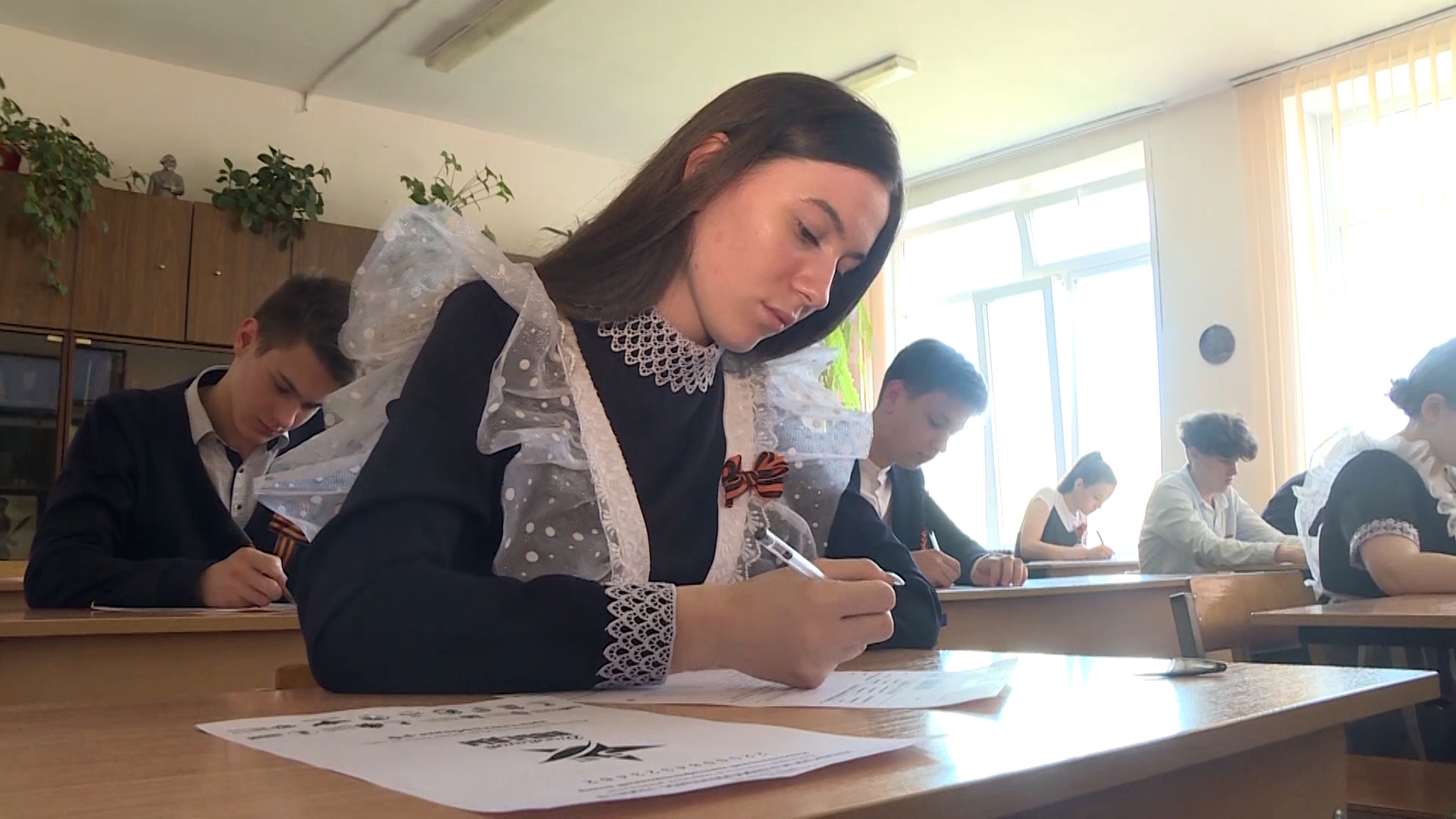 По всей стране прошел "Диктант победы"