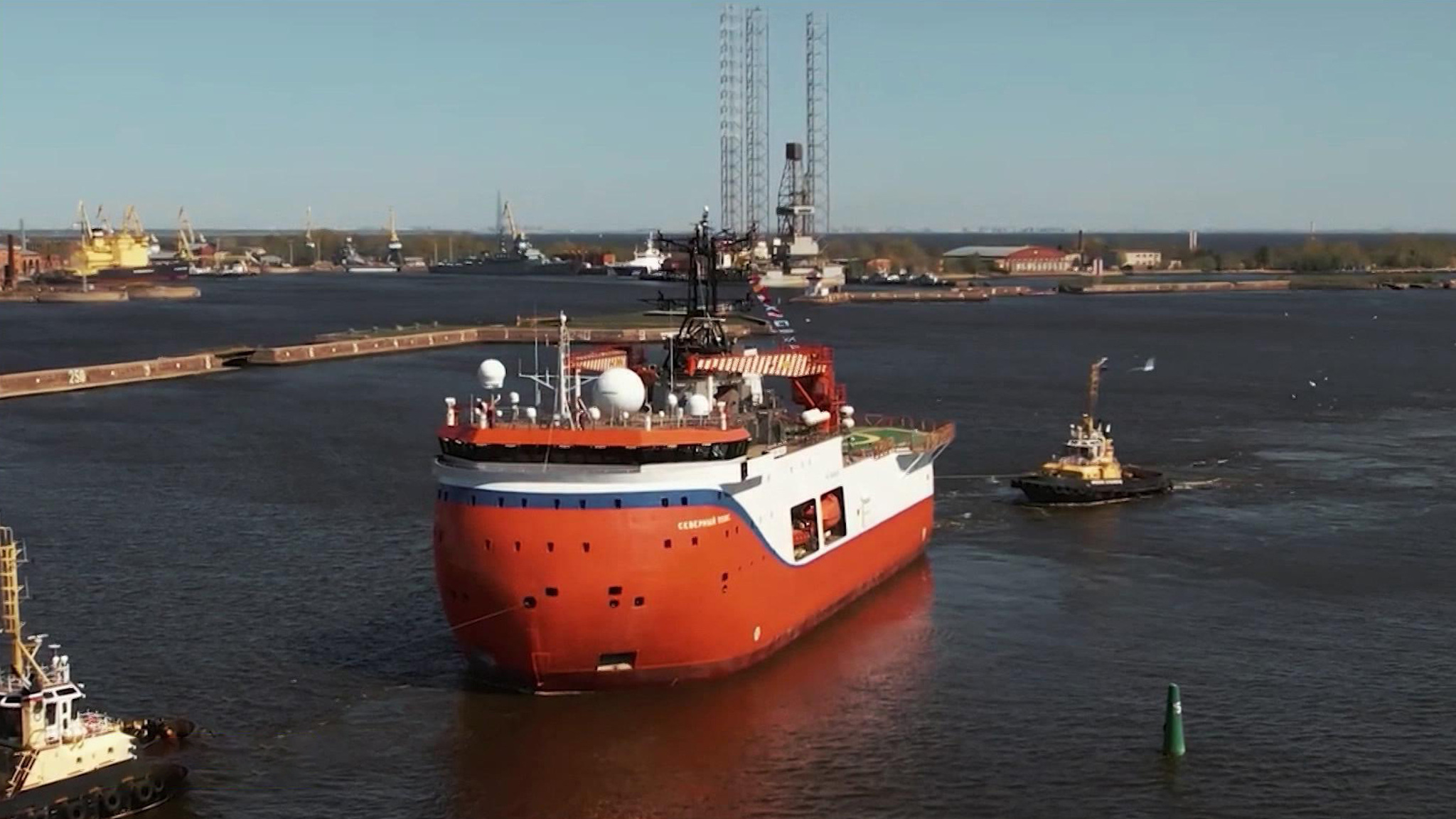 Для Северного морского пути на воду спустят новейший ледокол