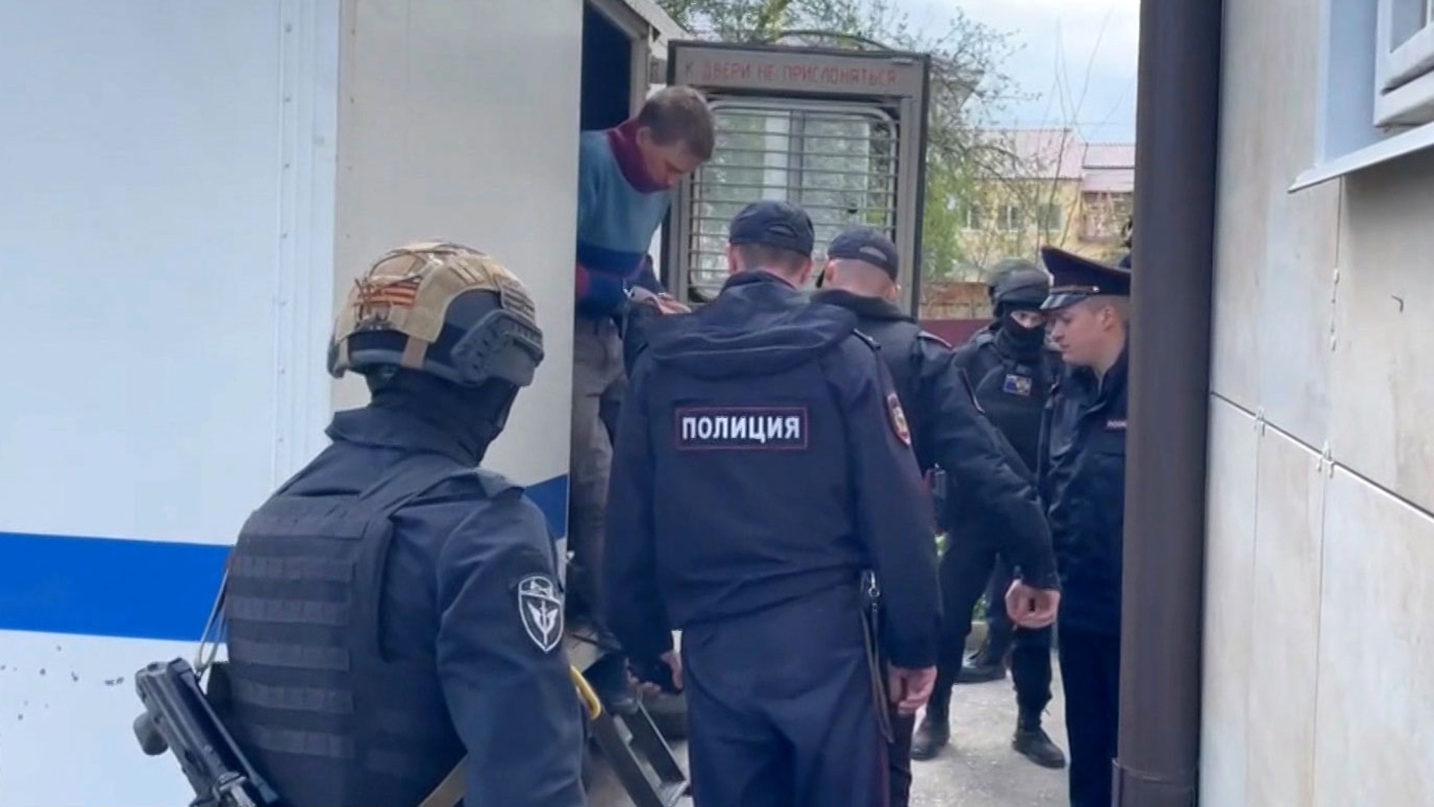 Покушение на Захара Прилепина: хронология событий