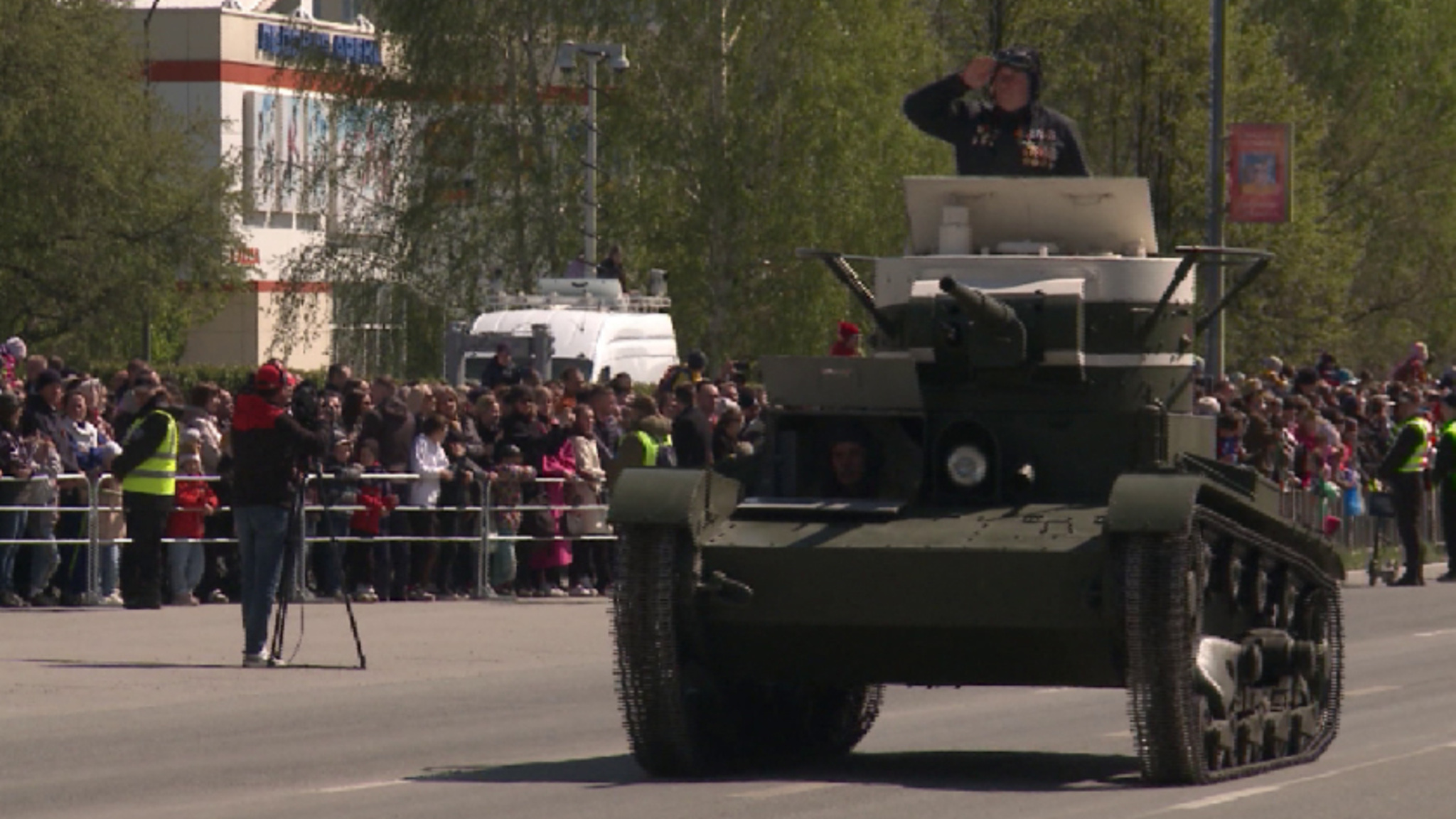 В Верхней Пышме прошел парад ретротехники