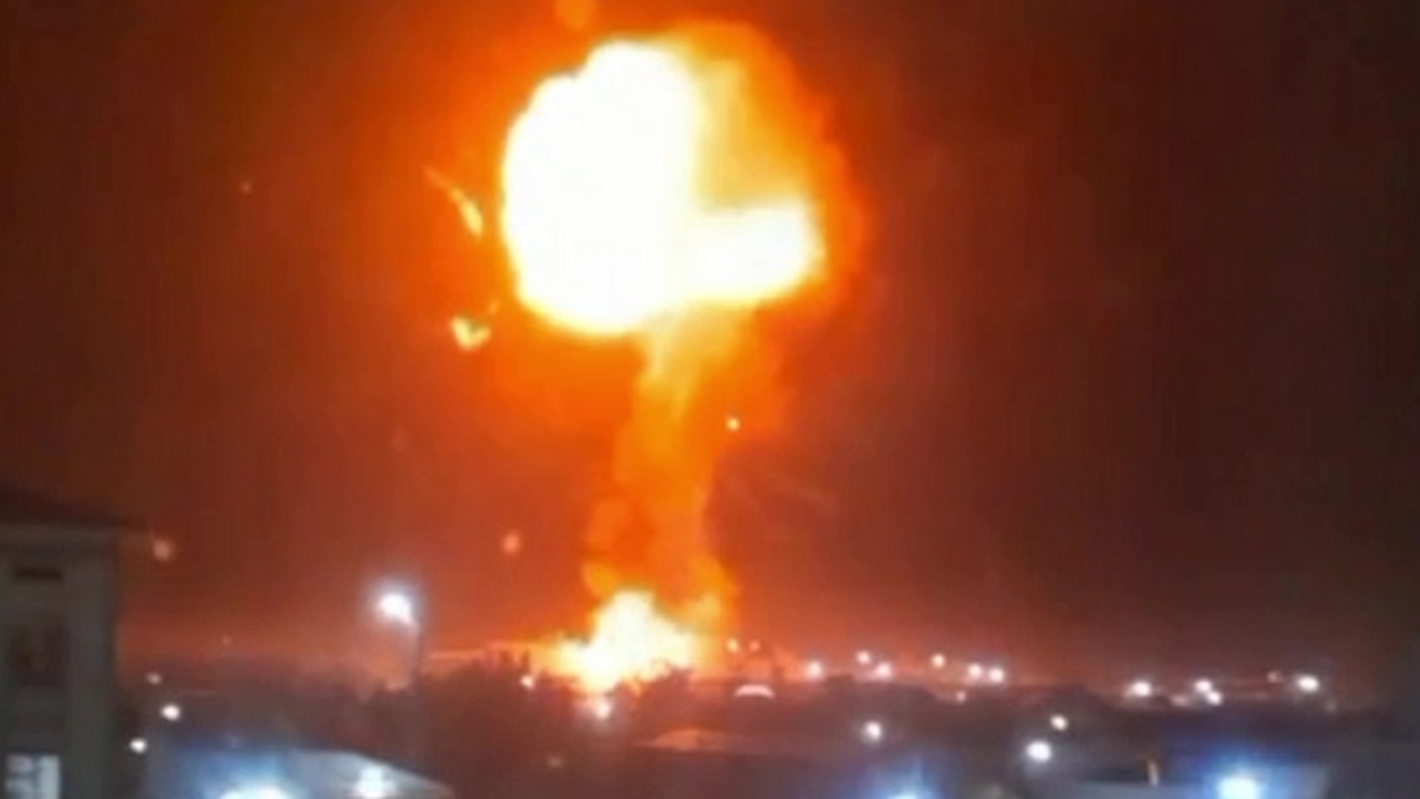 Мощный взрыв прогремел на газовой АЗС в Узбекистане