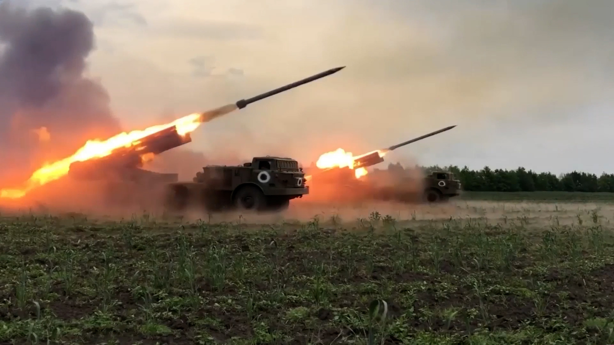 Российские военные нанесли высокоточные удары по складам оружия ВСУ