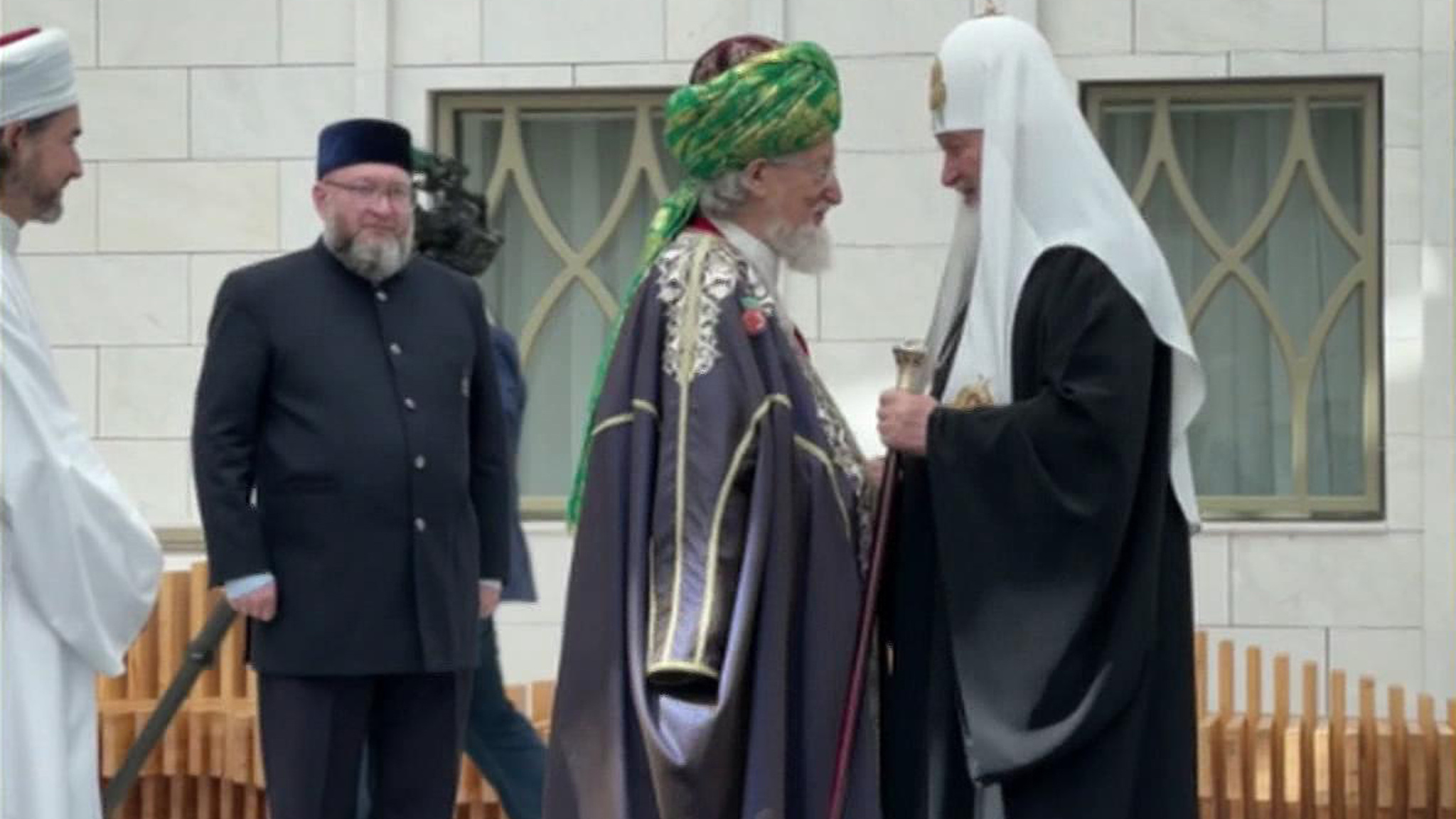 Патриарх Кирилл посетил Болгарскую исламскую академию в Татарстане