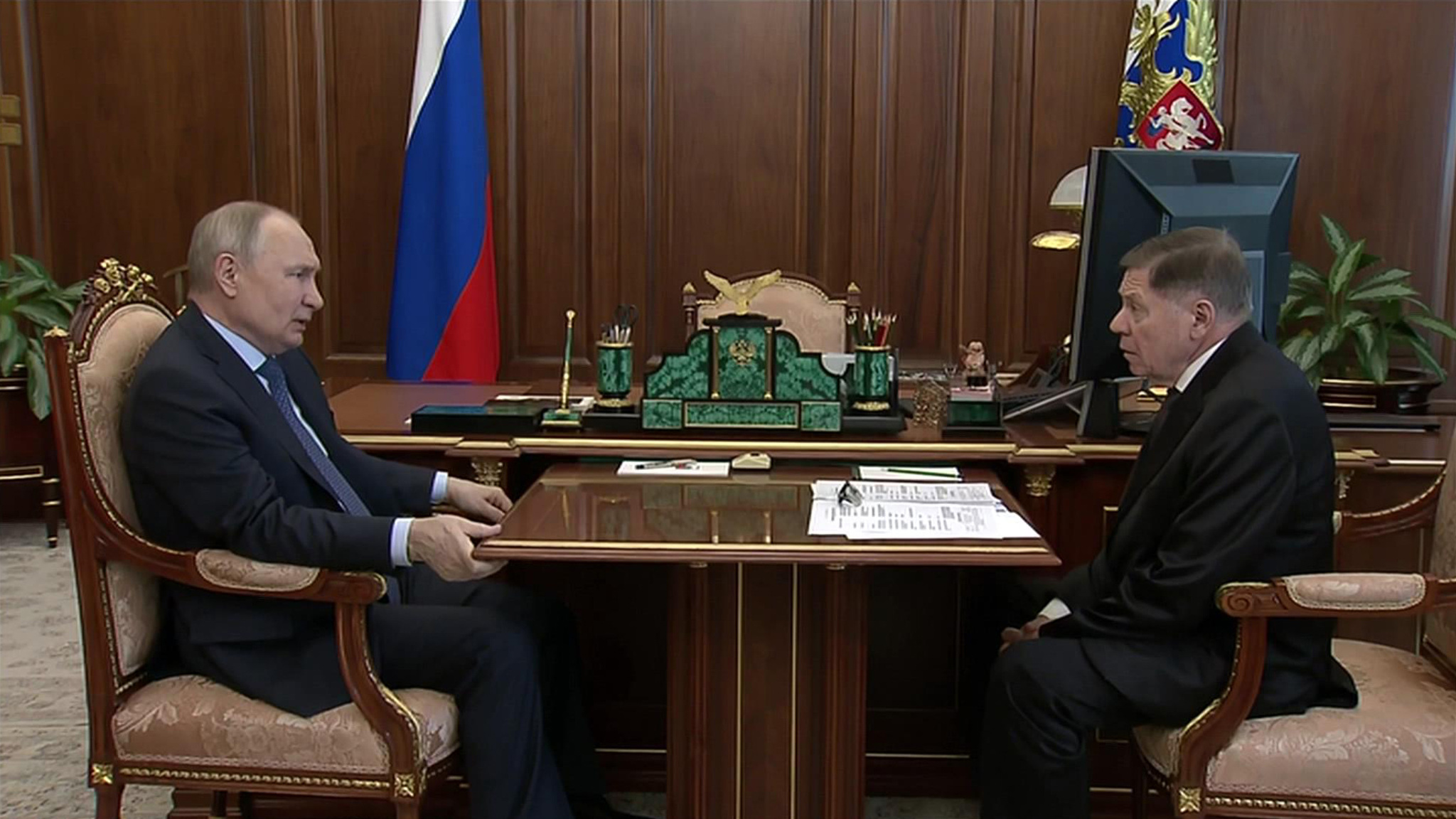 Лебедев рассказал Путину о работе по гуманизации законодательства