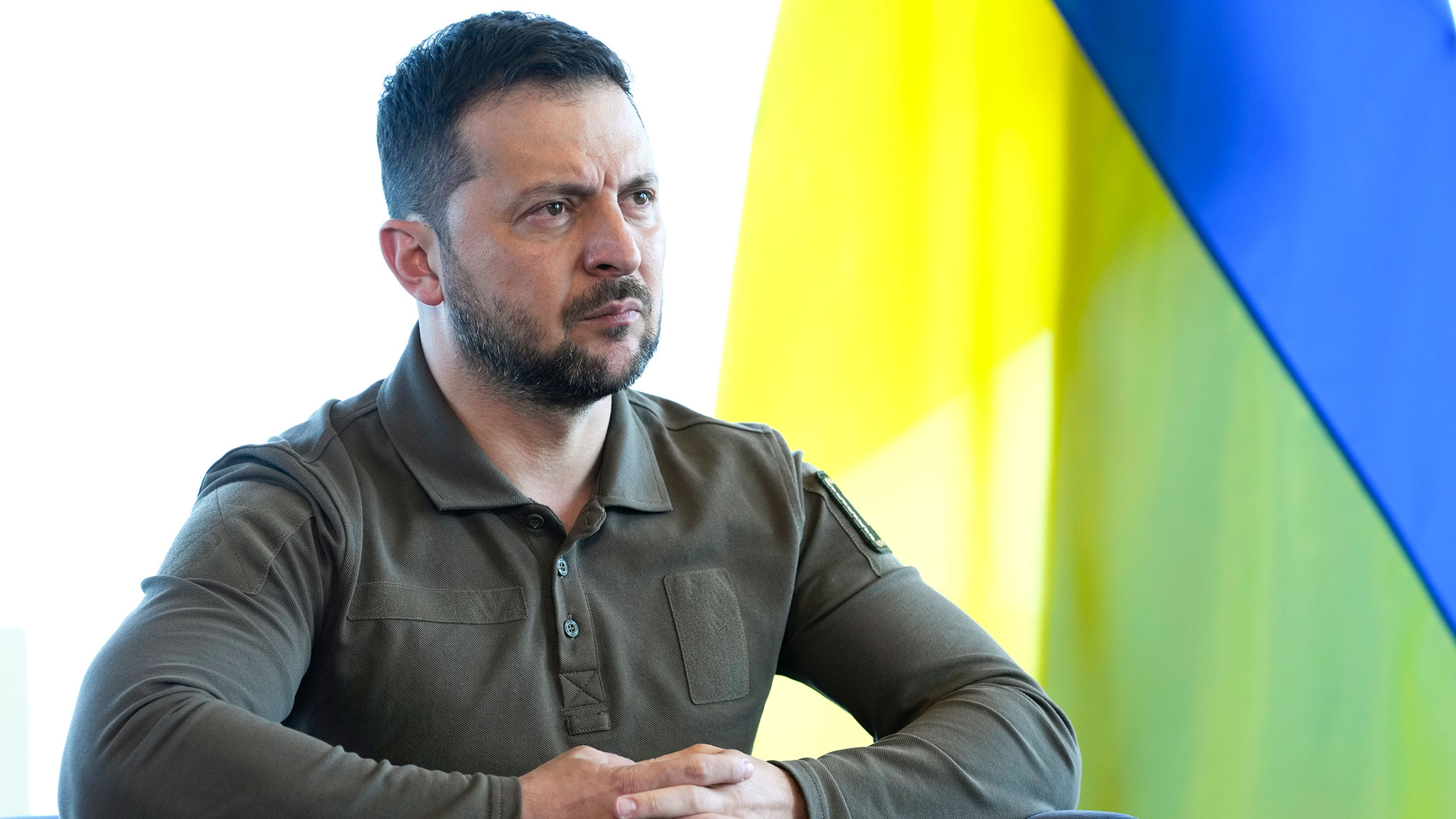 Зона турбулентности: на Украине кипят политические страсти