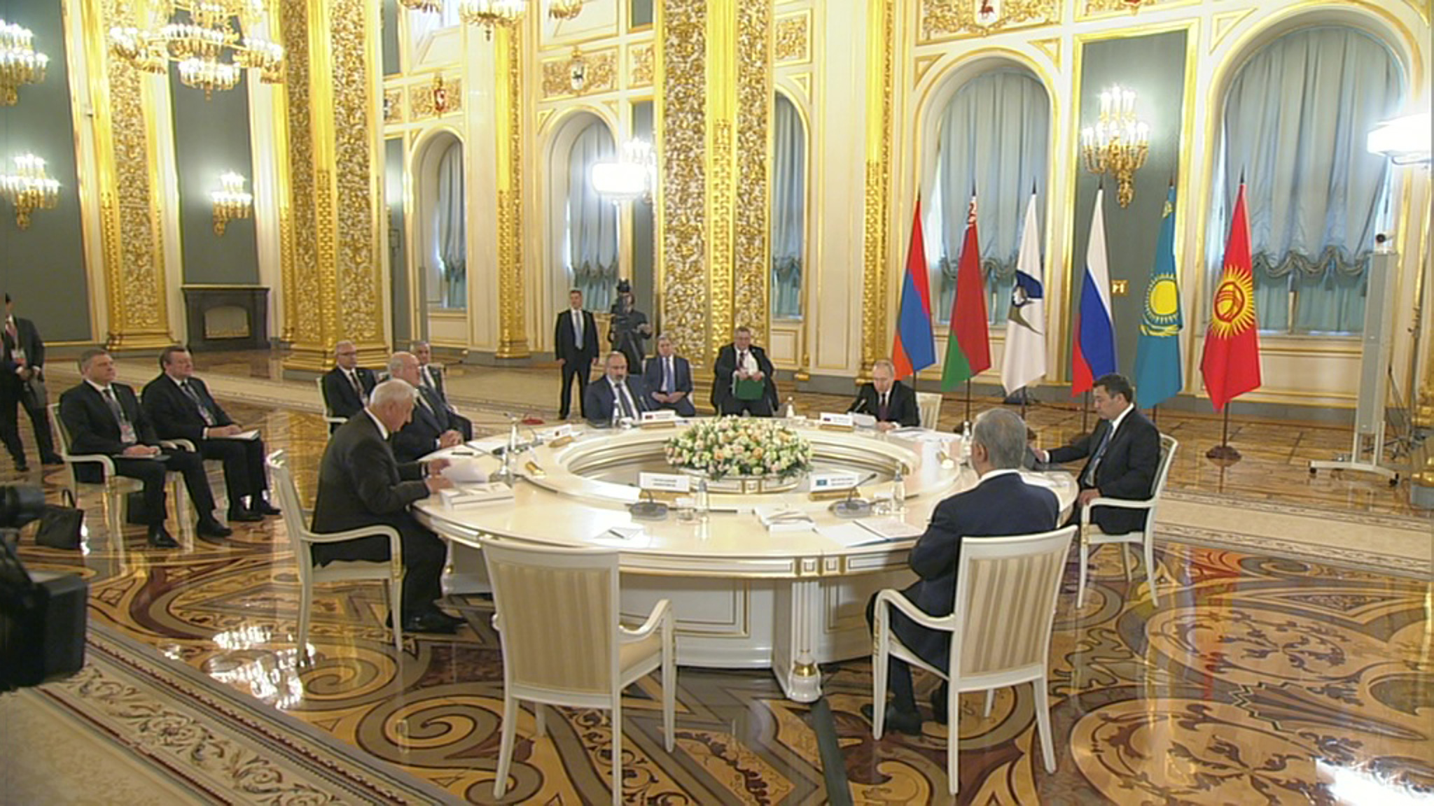 Владимир Путин: сотрудничество в рамках ЕАЭС продвигается успешно