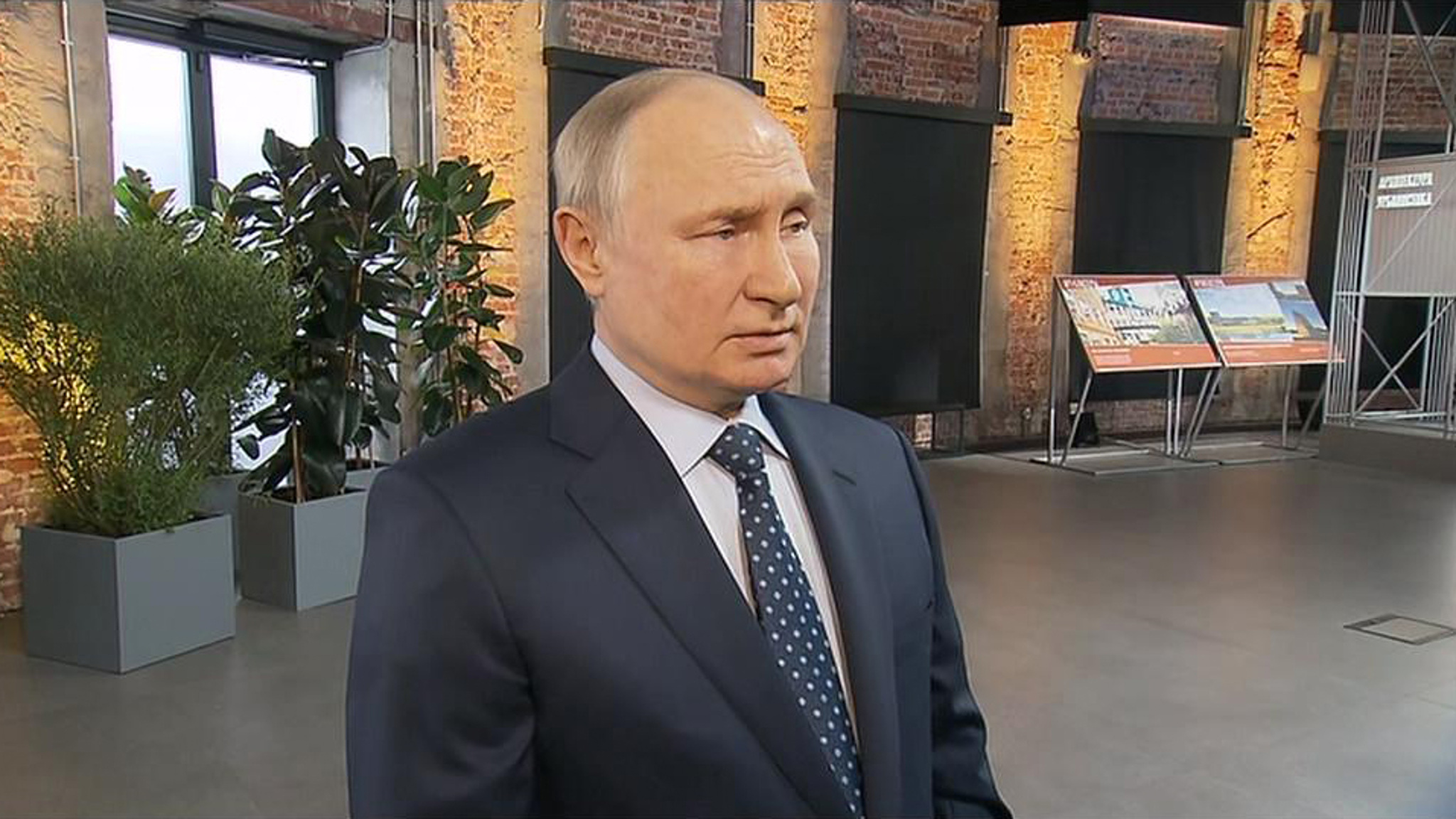 В плане ПВО есть над чем работать, отметил Путин
