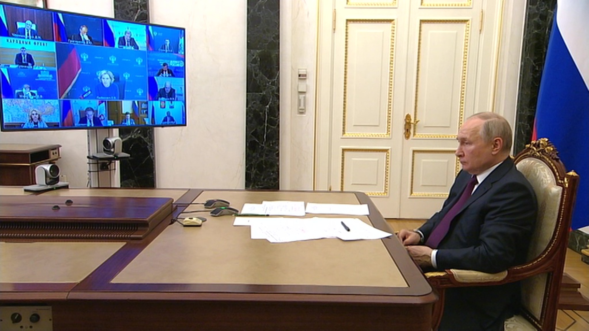 Совещание президента с правительством: главные темы