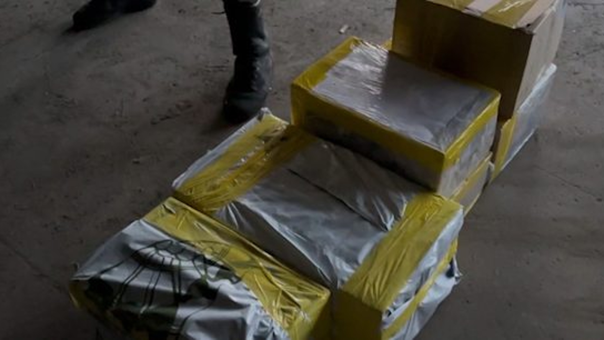 Еще одна гуманитарная колонна добралась из Саратова до бойцов СВО