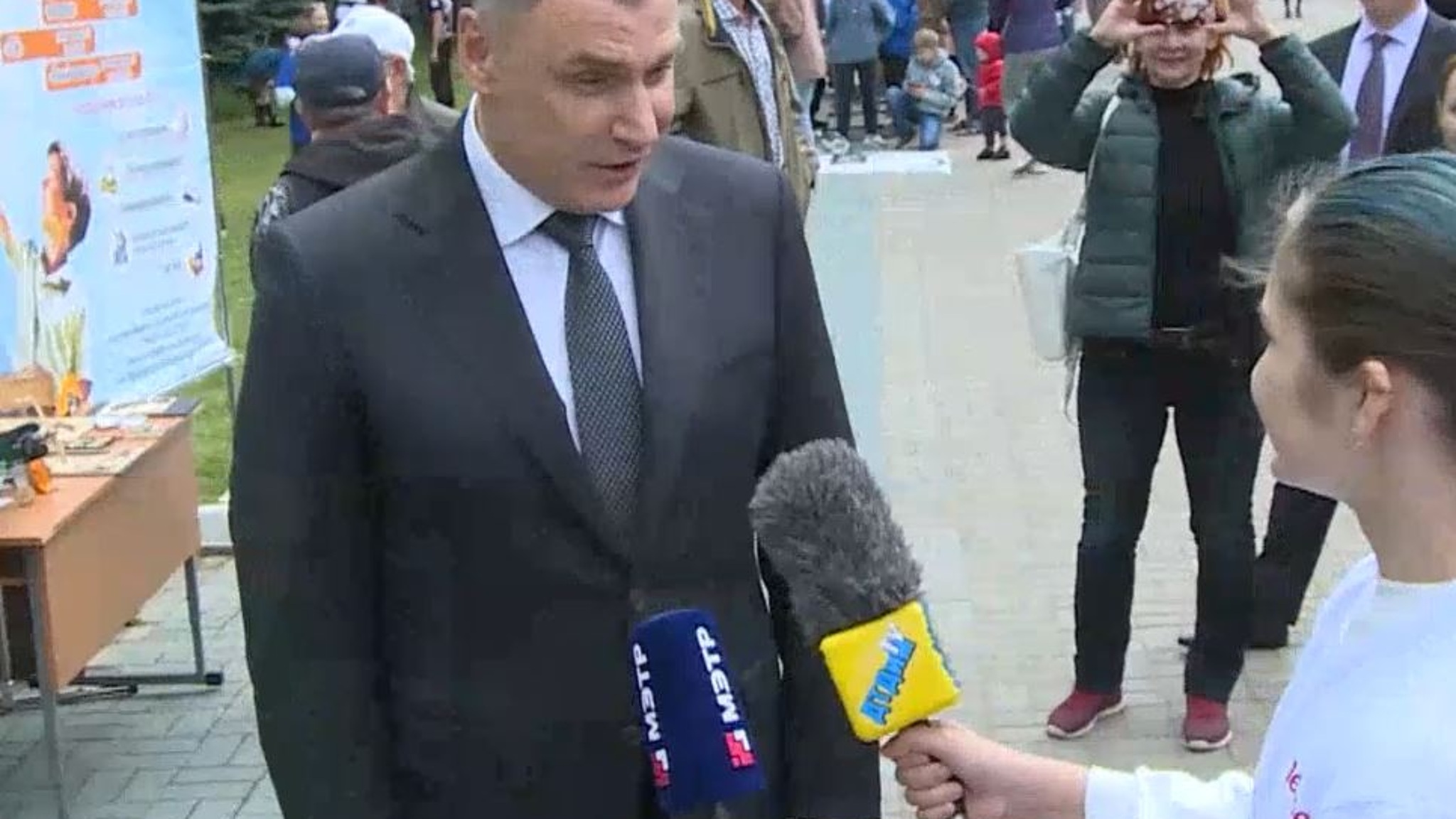 В День защиты детей Глава Марий Эл ответил на вопросы юных журналистов