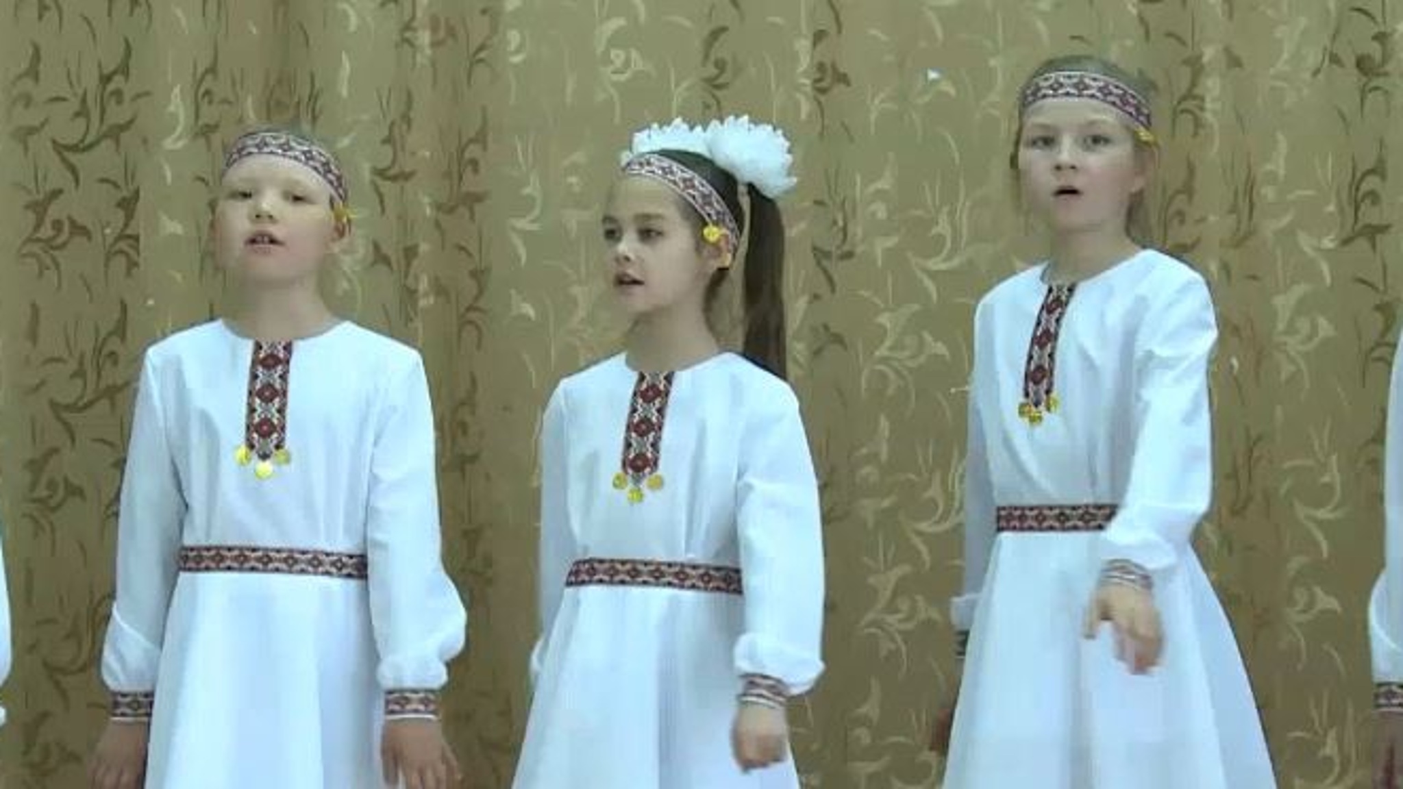 Юные артисты ансамбля «Весёлые нотки» дебютируют на Празднике цветов в Горномарийском районе