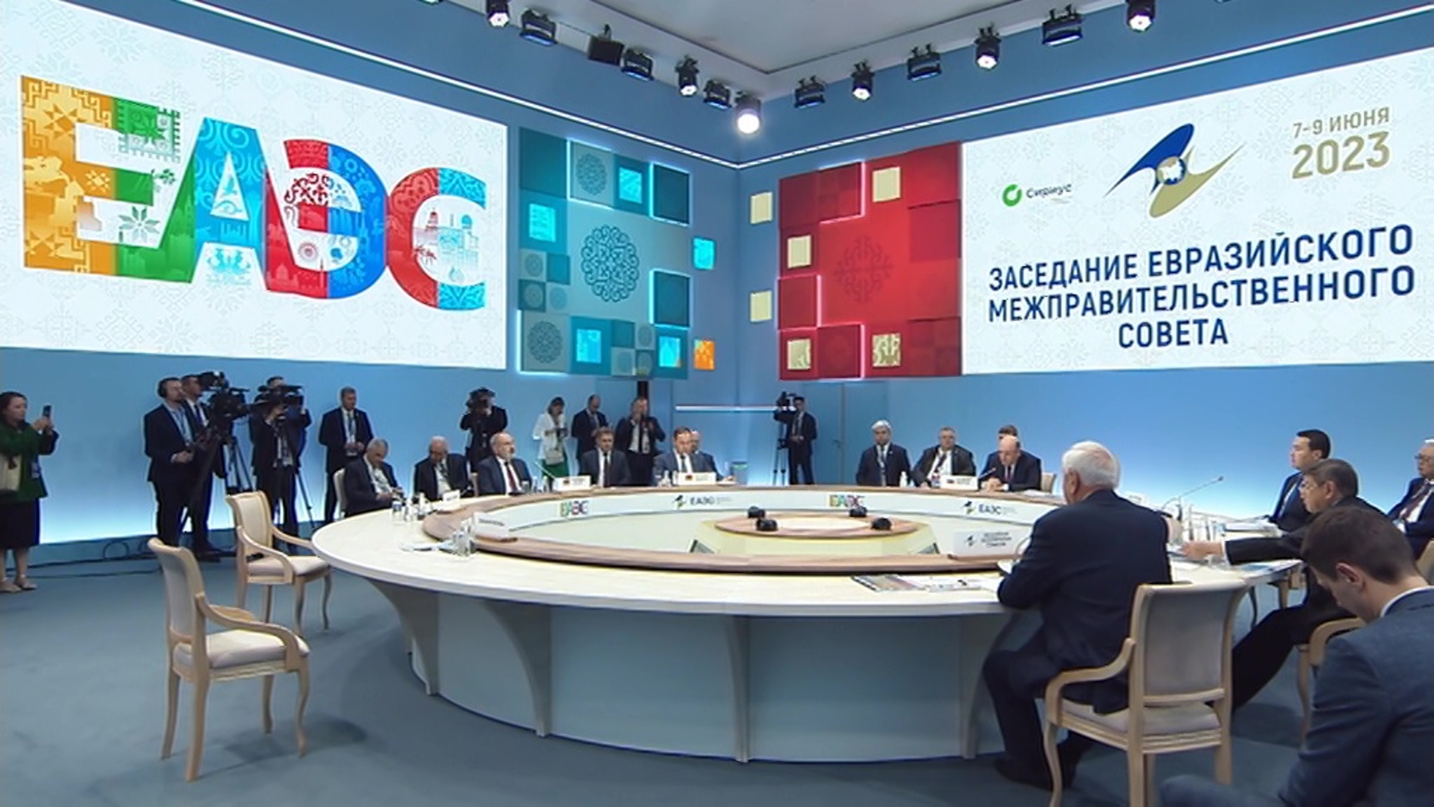 Страны ЕАЭС наращивают расчеты в нацвалютах