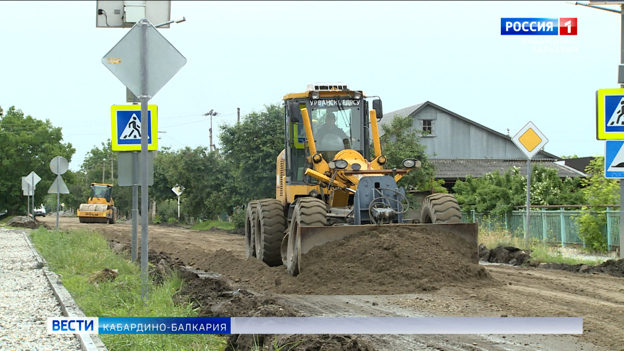 В станице Солдатской ремонтируют сразу несколько улиц