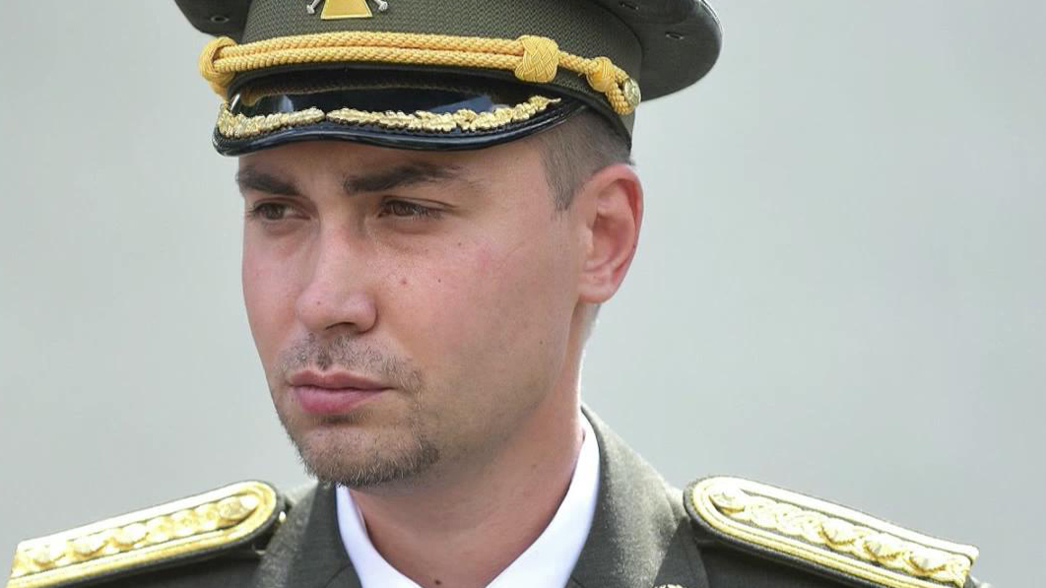Зеленский убирает высокопоставленных военных, пока те не убрали его