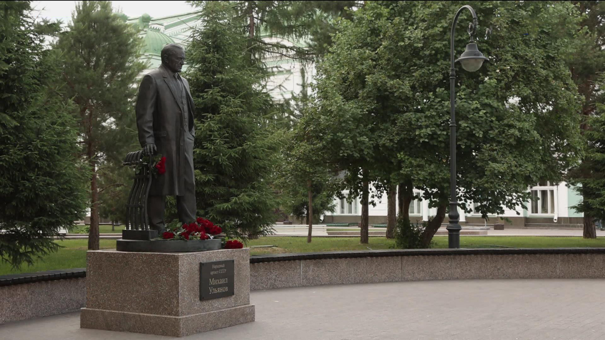 "Большие гастроли" Театра Вахтангова начались в Омске