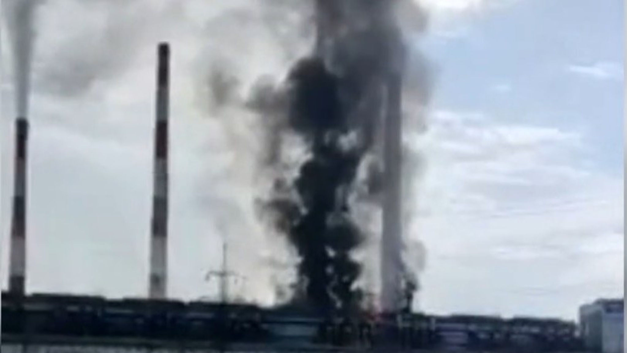 Новочеркасская ГРЭС загорелась в Ростовской области