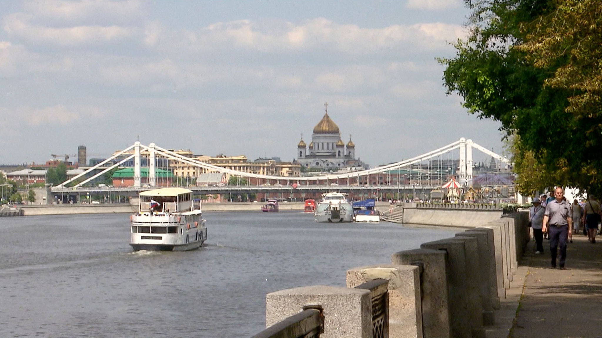 Лучшие туристические маршруты Москвы и Подмосковья стали доступны летом
