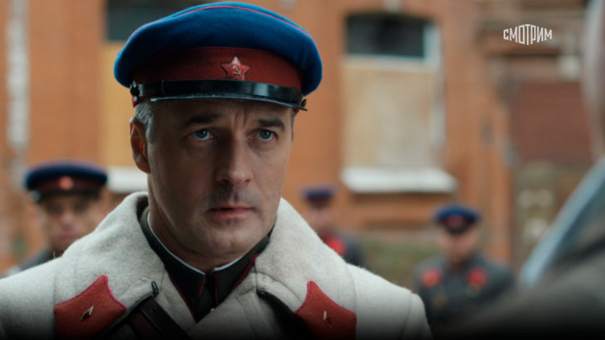 "Военное кино я люблю": Павел Трубинер о роли в драме "Операция "Престол"