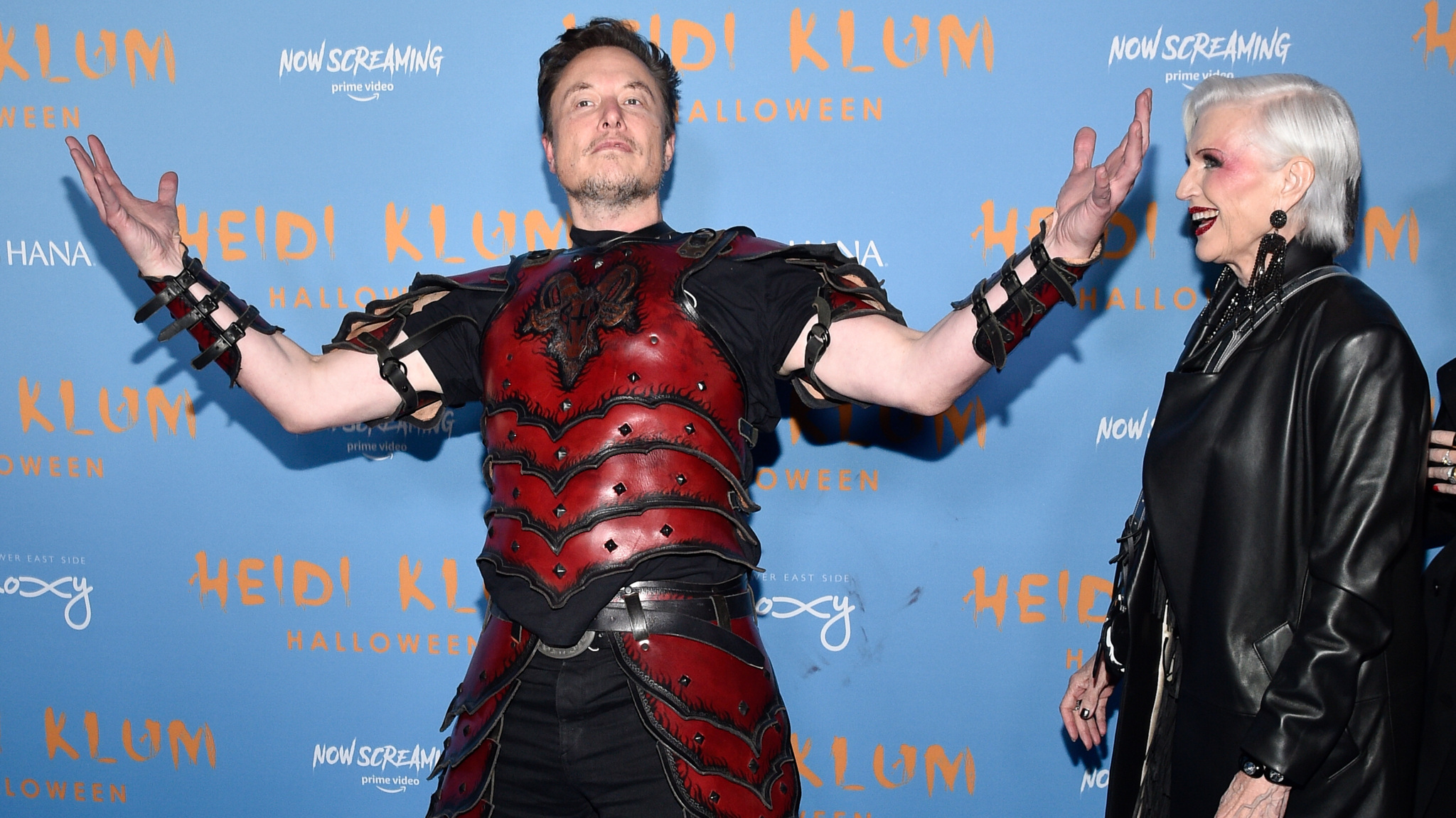 Об Илоне Маске снимут биографический фильм