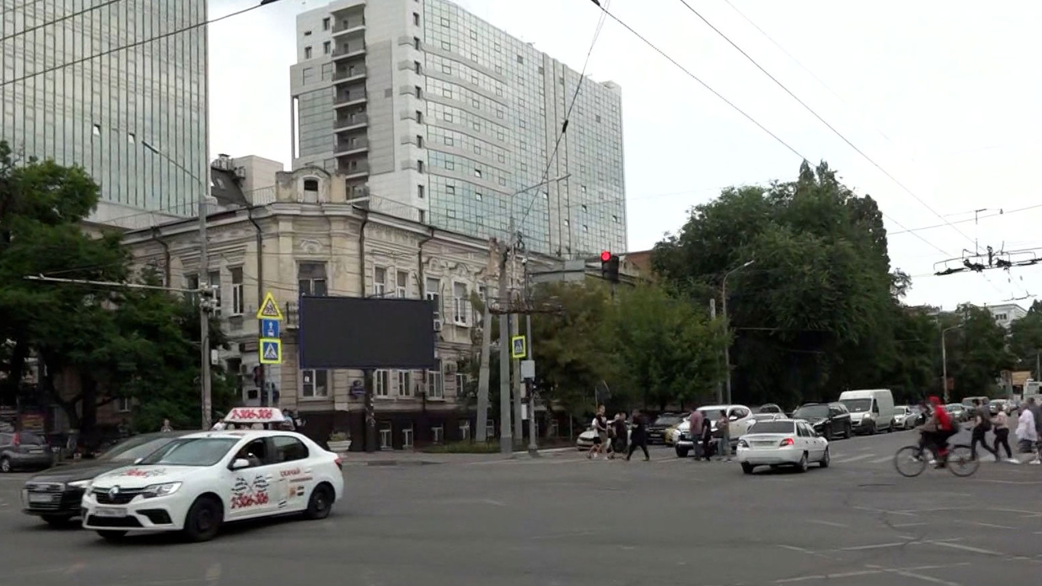 Ростов-на-Дону замер в хрупком равновесии