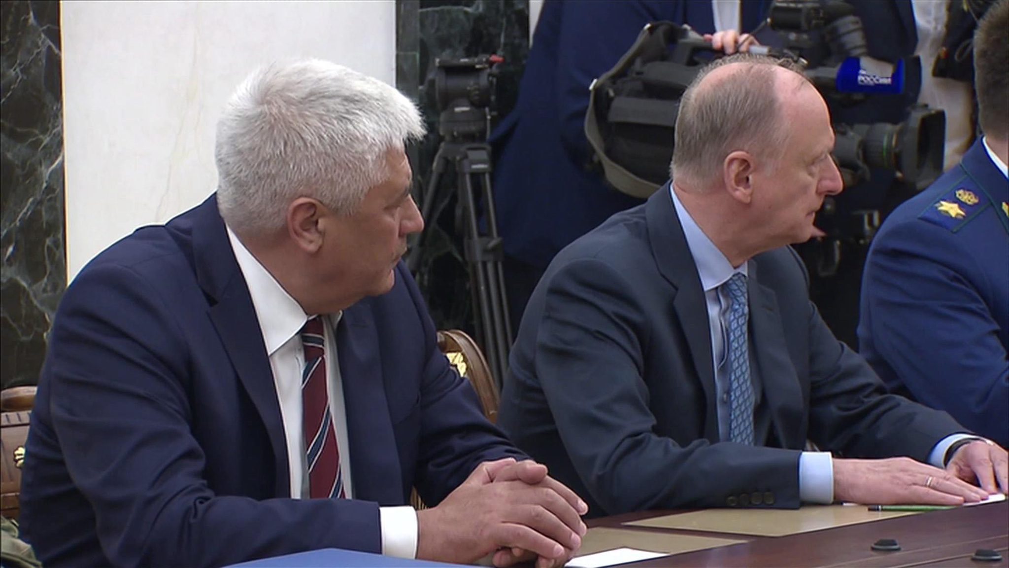 Пресечь мятеж помогли консолидация и патриотический настрой россиян