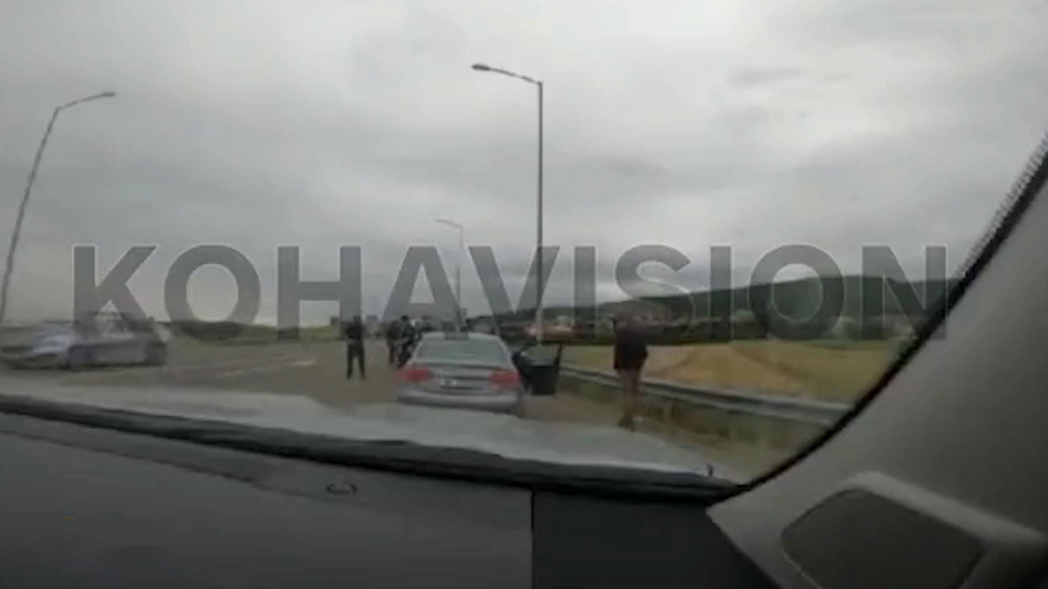 Сын Вучича приехал в Приштину