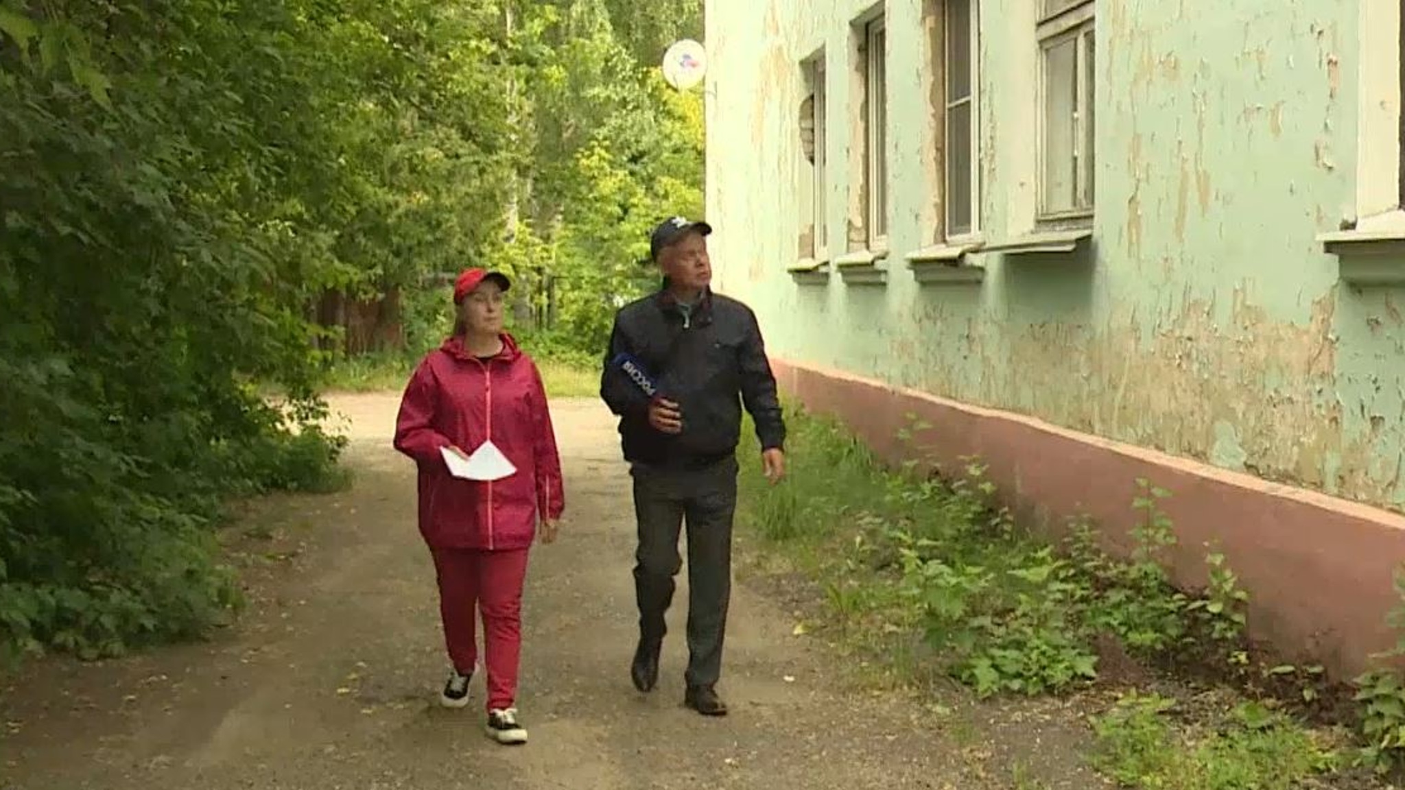 Артисты театра в Йошкар-Оле живут в заплесневелом здании без ремонта уже 20 лет