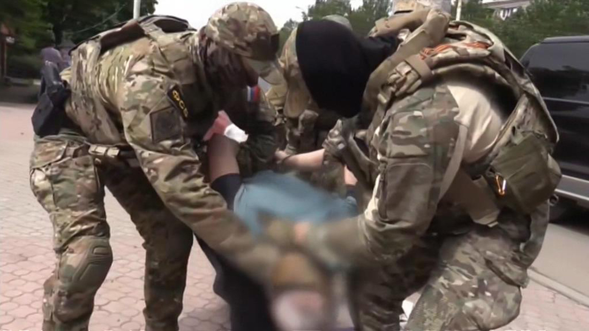 Украинские агенты утверждают, что к преступлениям их принуждают шантажом
