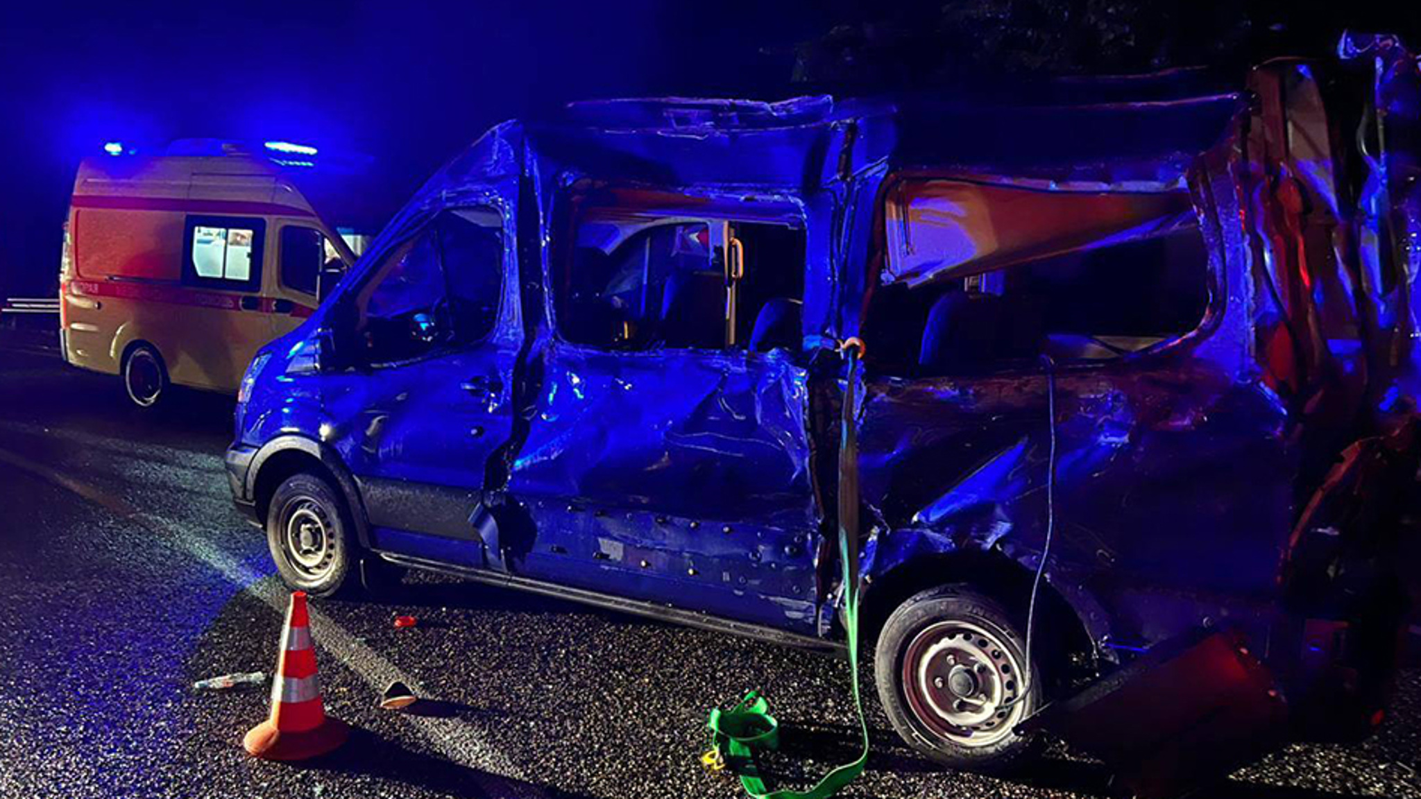 Полиция показала кадры с места смертельной аварии в Сочи