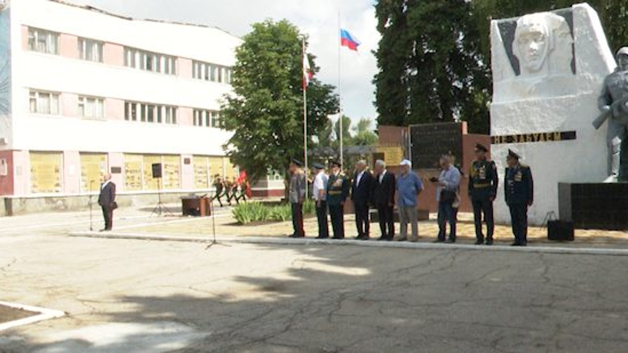 В Саратове отметили 105-летие высшего военного командно-инженерного училища ракетных войск имени Лизюкова