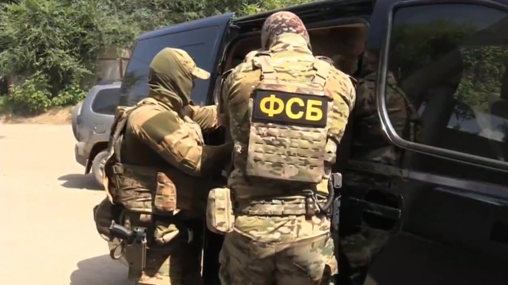 Спецназ ФСБ задержал жителя ЛНР, которого завербовали украинские спецслужбы