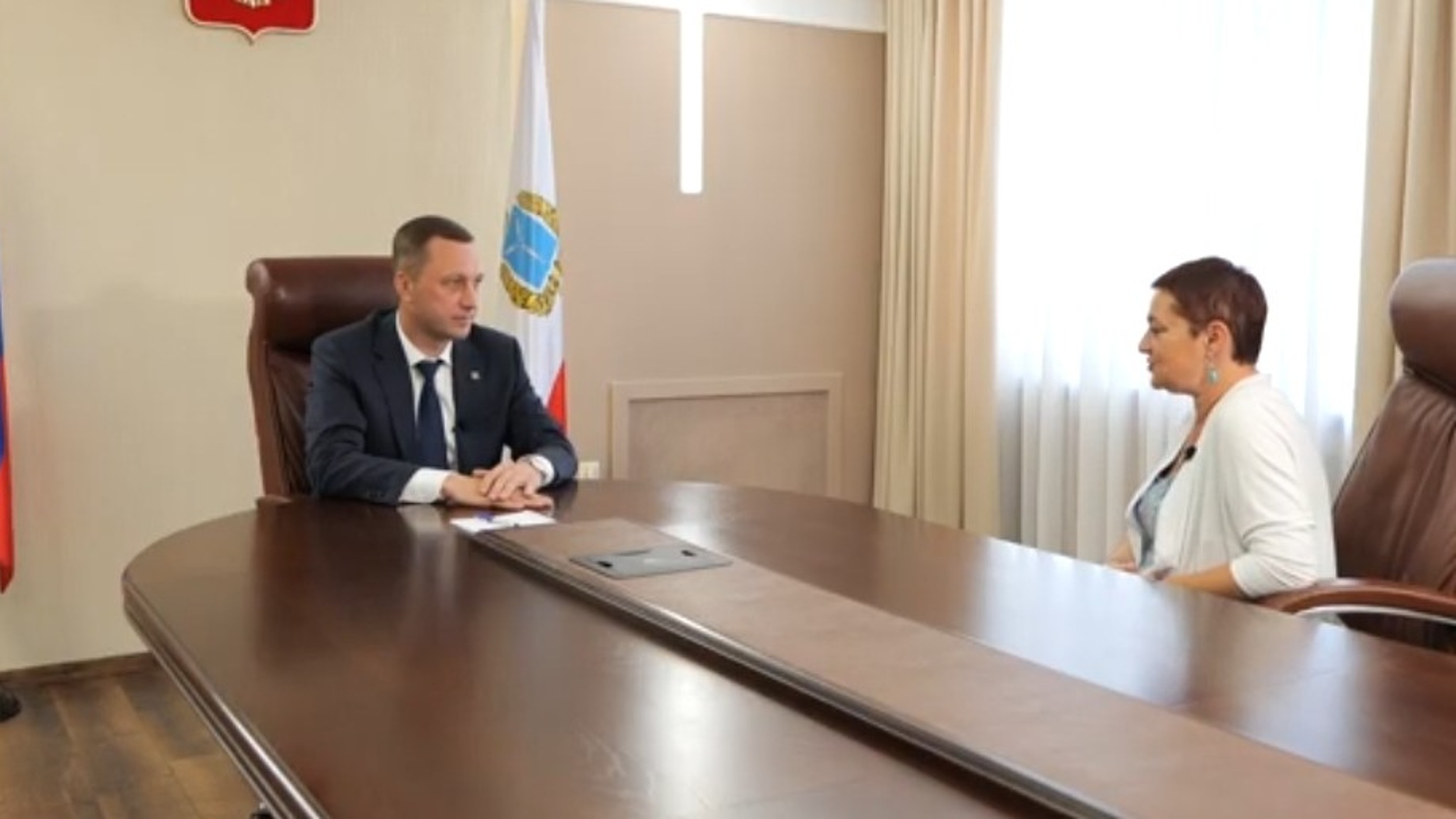 Интервью губернатора Саратовской области Романа Бусаргина