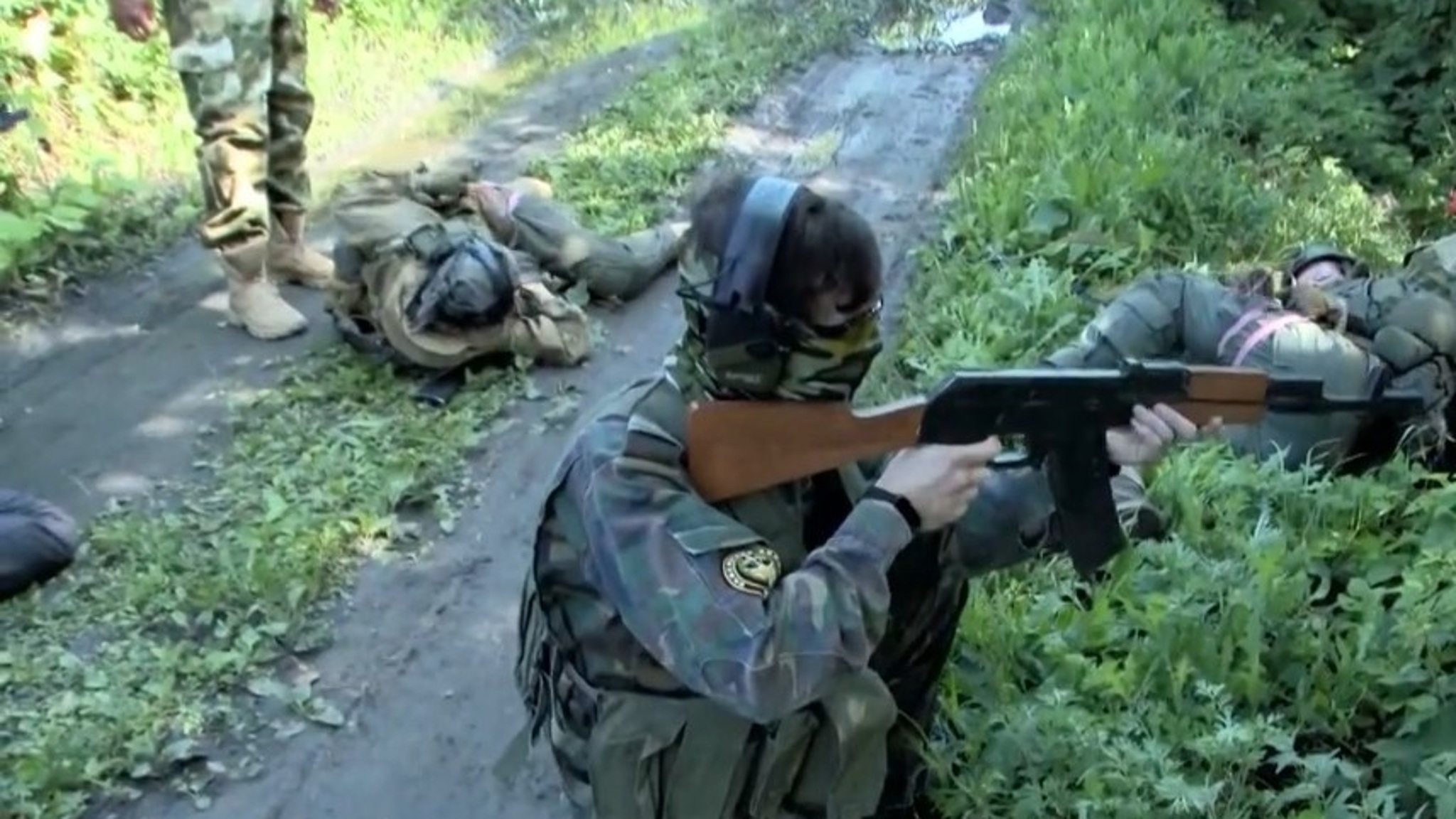 Саратовцы могут пройти курсы начальной военной подготовки "РОКОТ"