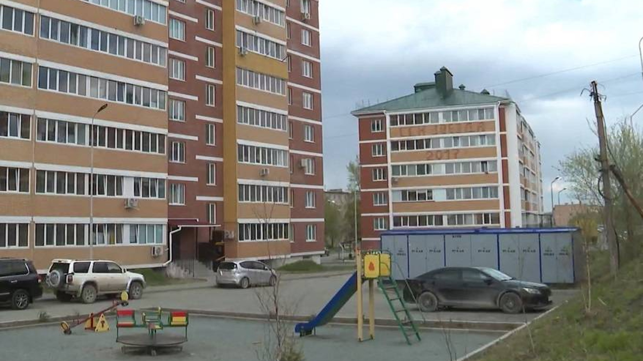 «Дверь в новую жизнь» открывают новоселы – дети-сироты в Уссурийске
