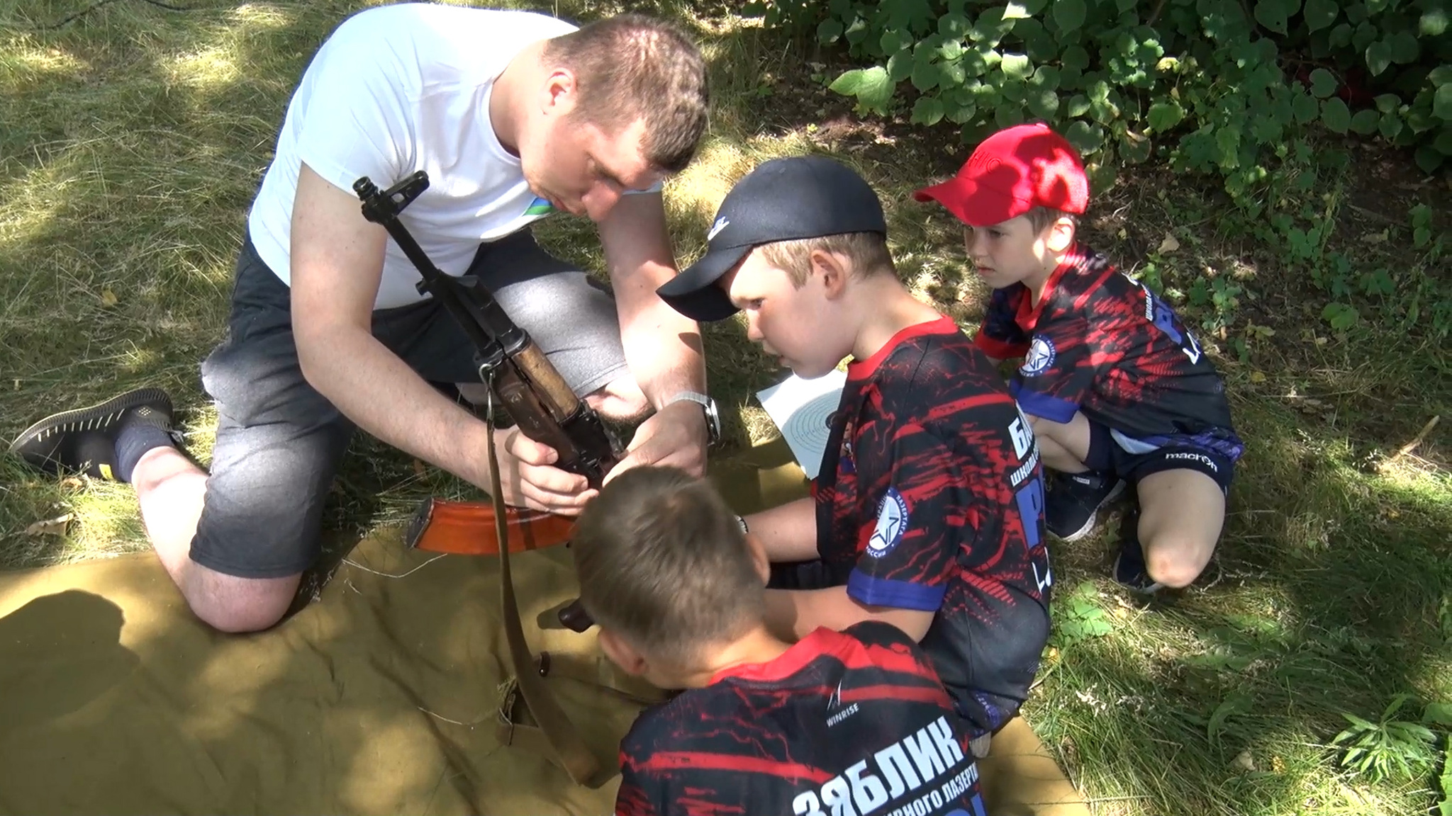 В парке Прибрежный открыт уникальный детский лагерь под названием "Рысь"