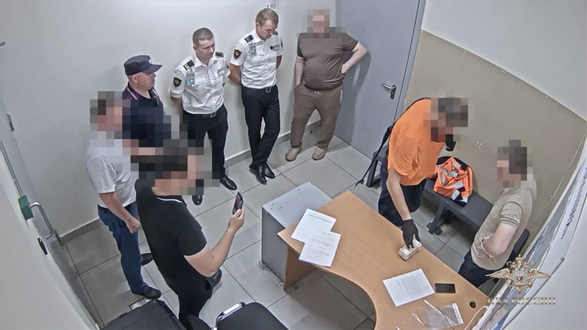 Кто и как обеспечивает безопасность в Шереметьеве