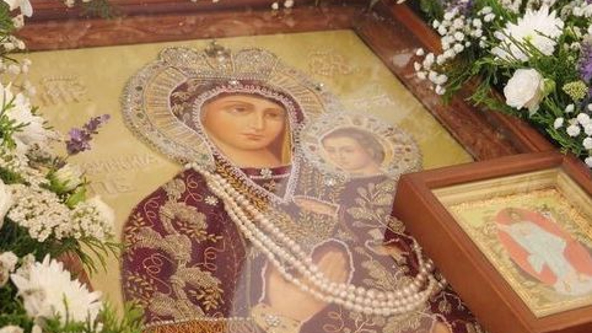 В Троицком Оптином монастыре города Болхова отметили престольный праздник