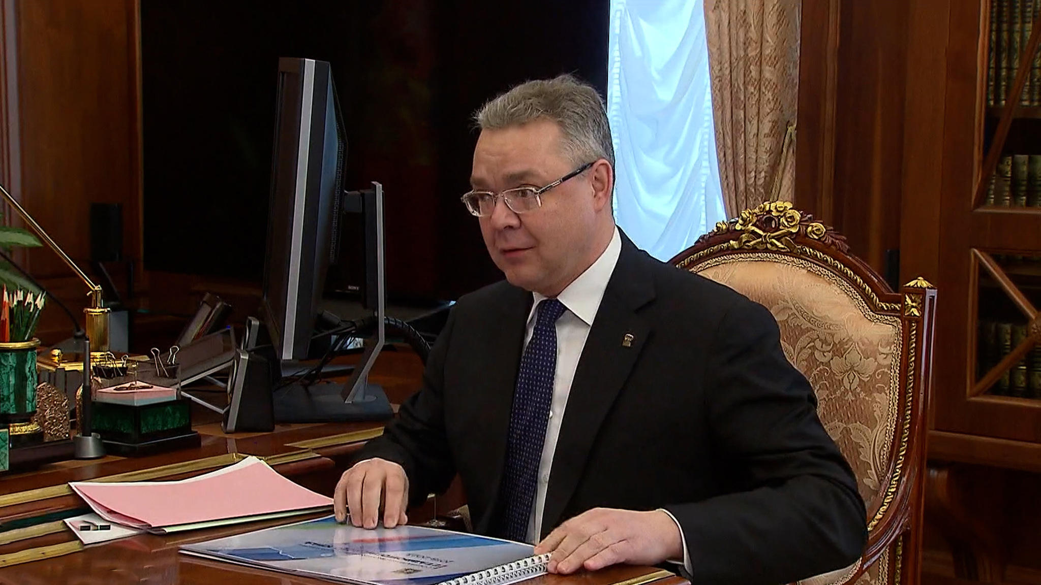 Глава Ставрополья рассказал президенту о поддержке семей военных