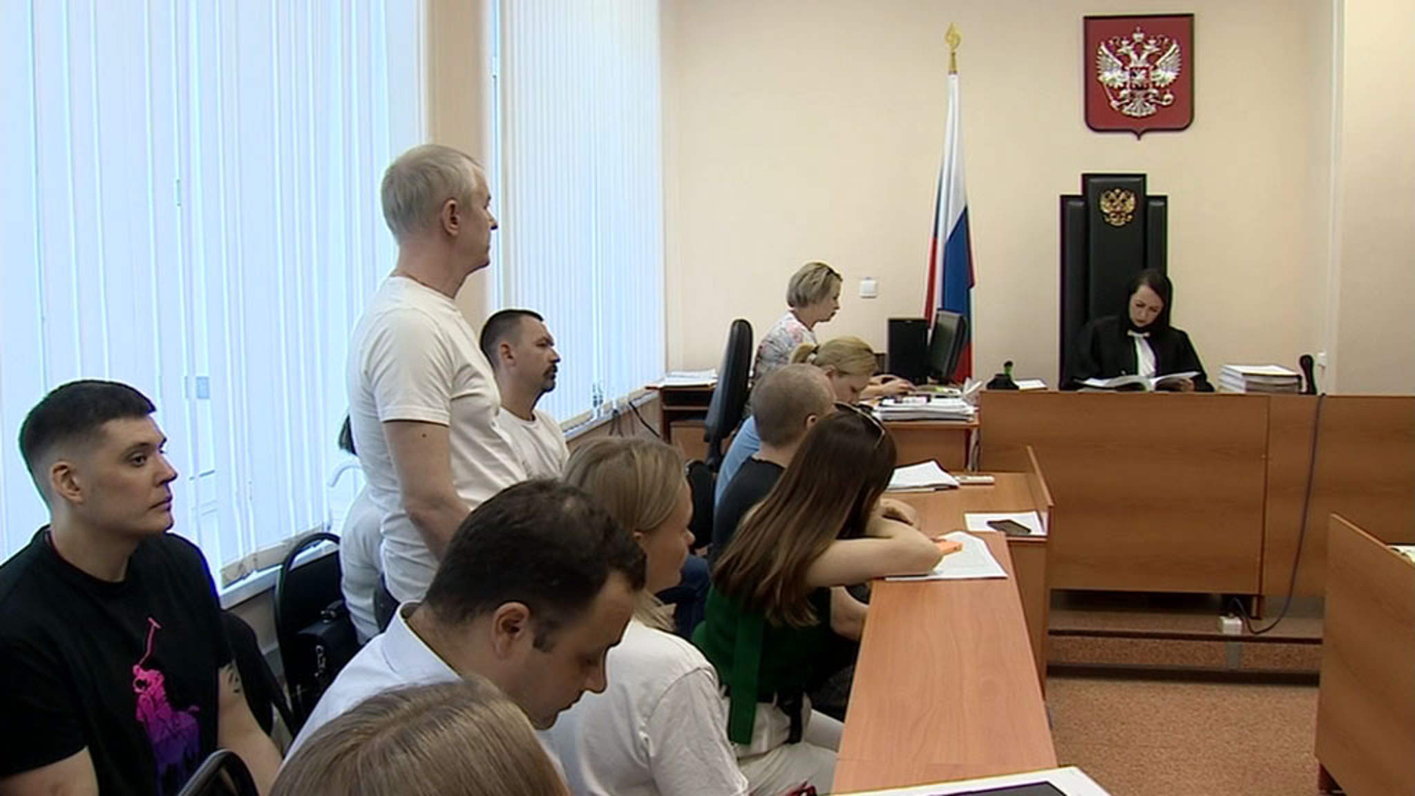 Главарь "Законовских" и его подельники попросились под домашний арест