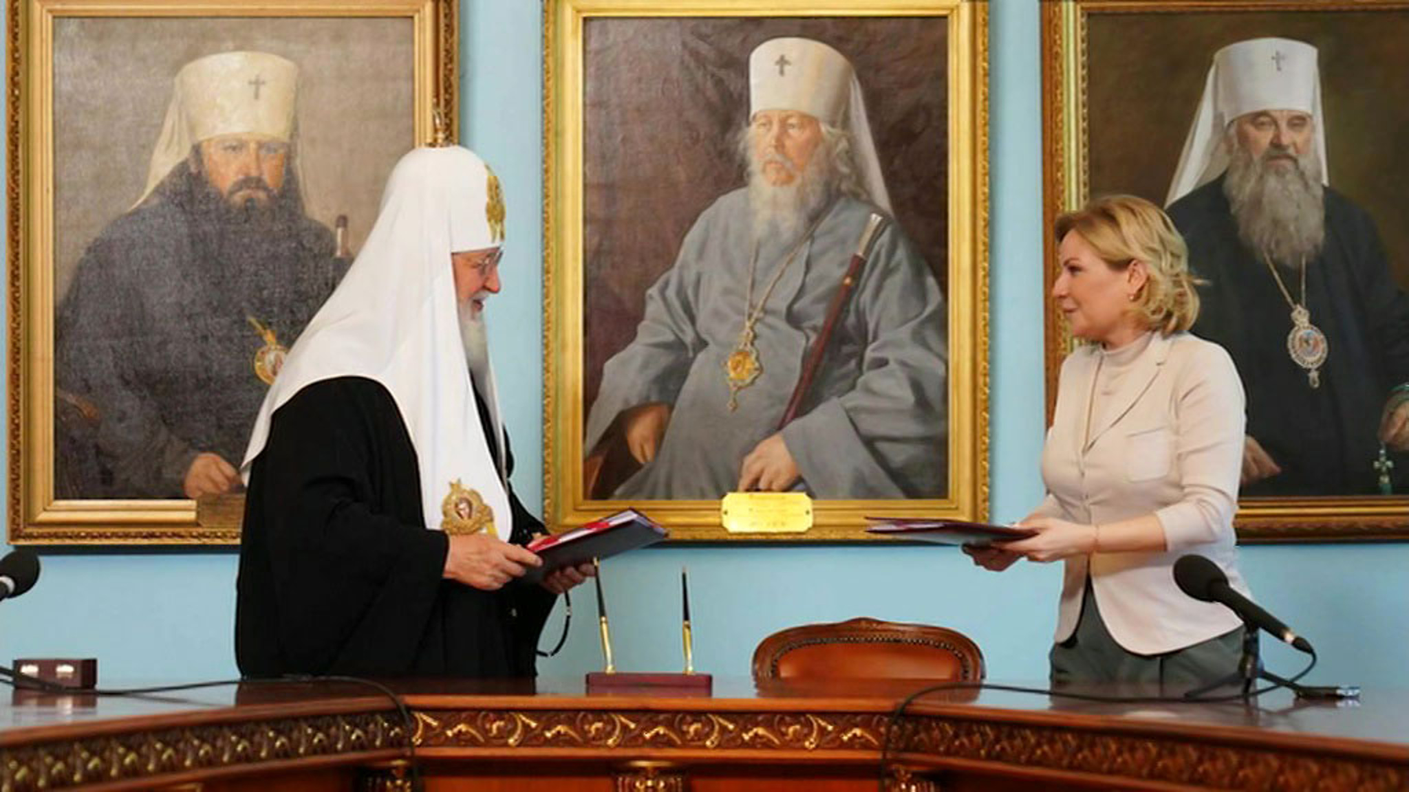 "Троица" Рублева отправится на реставрацию в центр Грабаря