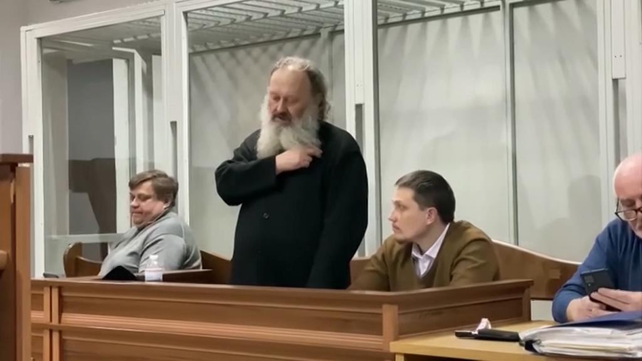 Митрополита УПЦ Павла СБУ повторно обвинила по двум статьям