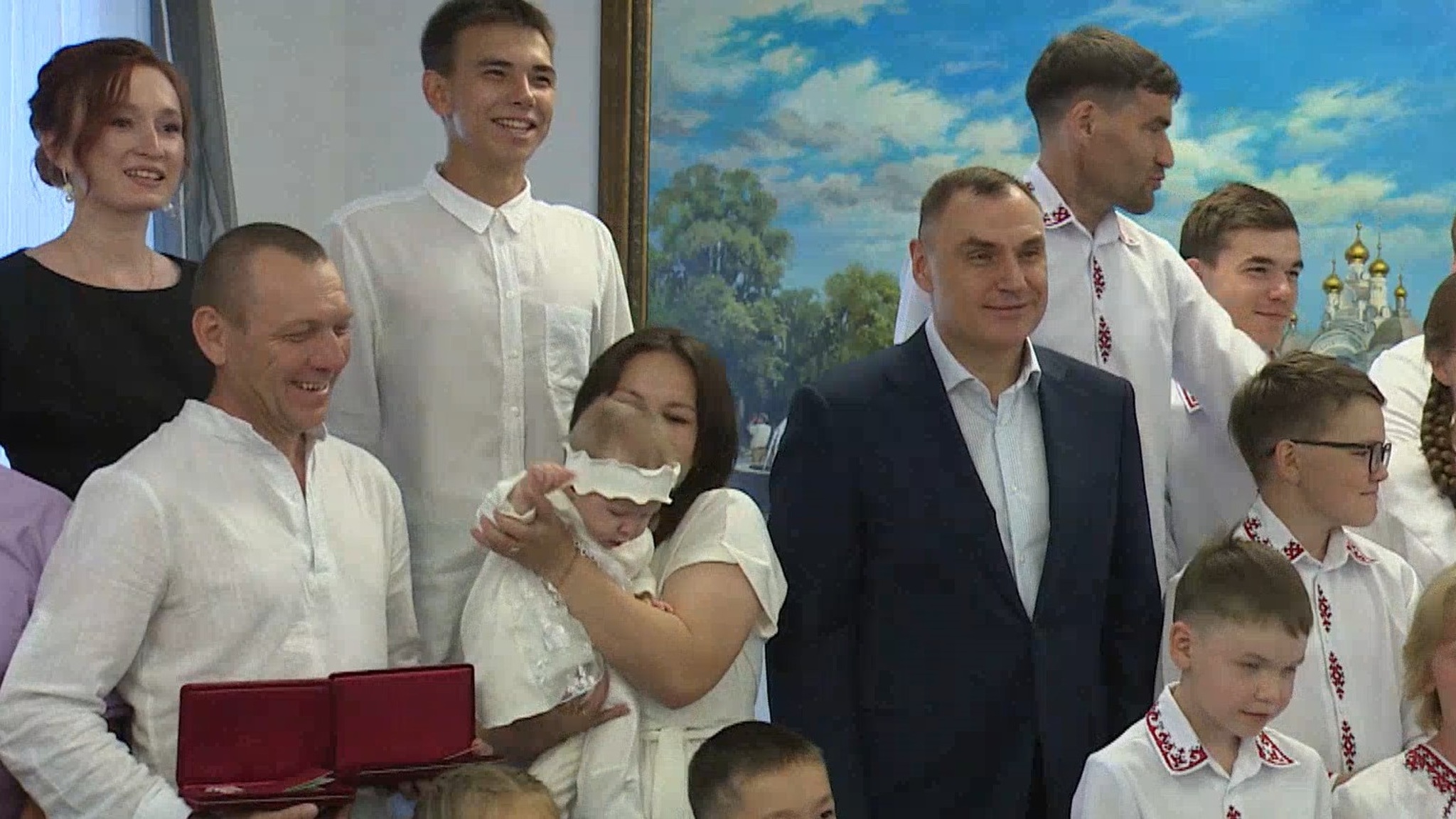 Глава Марий Эл вручил награды многодетным семьям