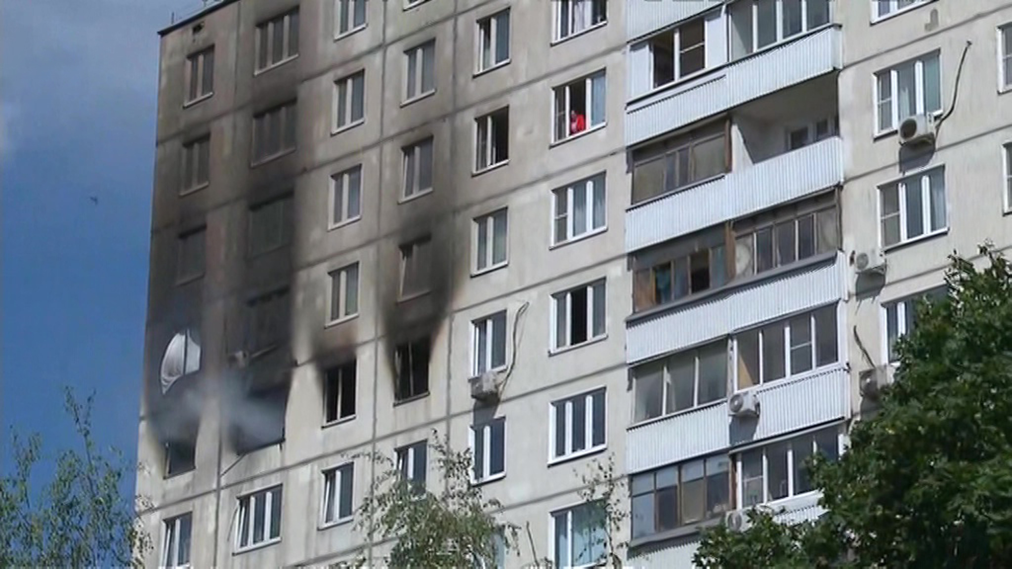 Крупный пожар в Москве: как спасали жителей многоэтажки