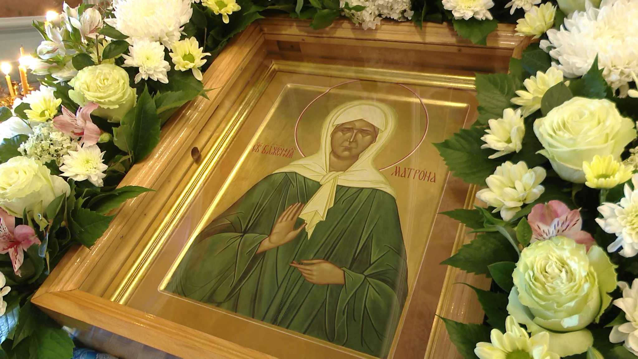 Верующие Челябинска встретили ковчег с мощами святой Матроны