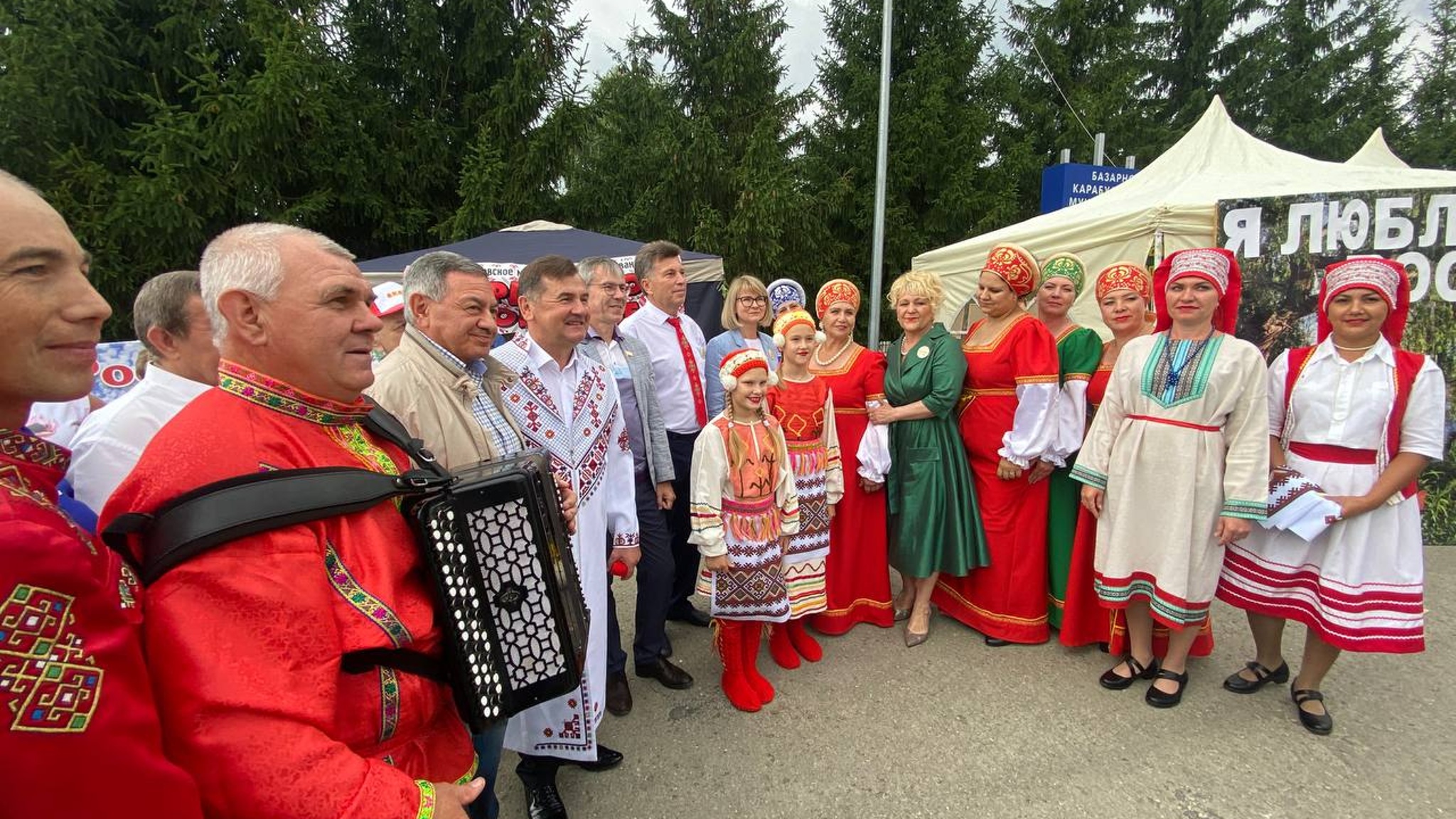 В Базарном Карабулаке состоялся чувашский национальный праздник земледелия "Акатуй"