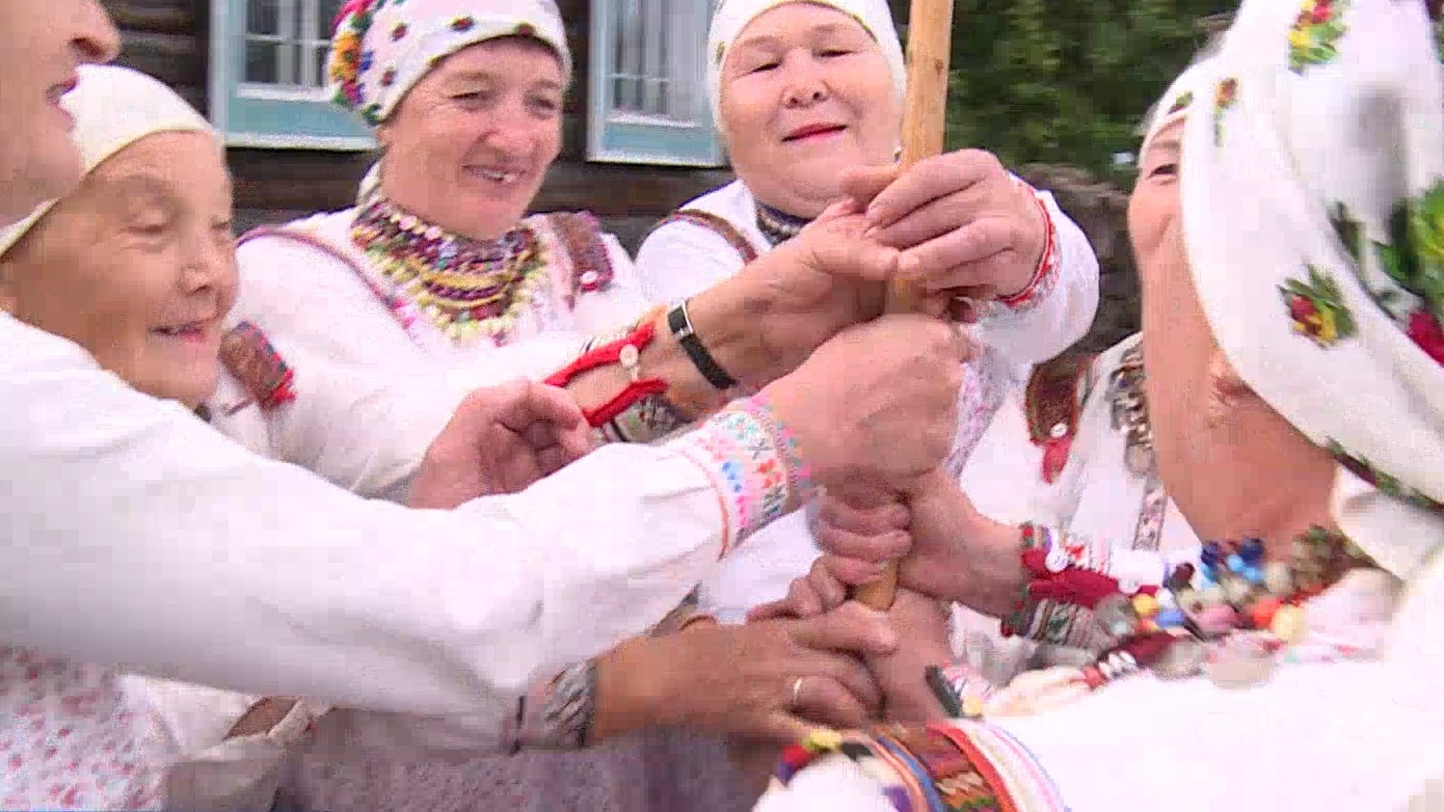 Праздники, концерты, туристы: лето в выступлениях проводит фольклорный ансамбль «Ушанлык» в Марий Эл